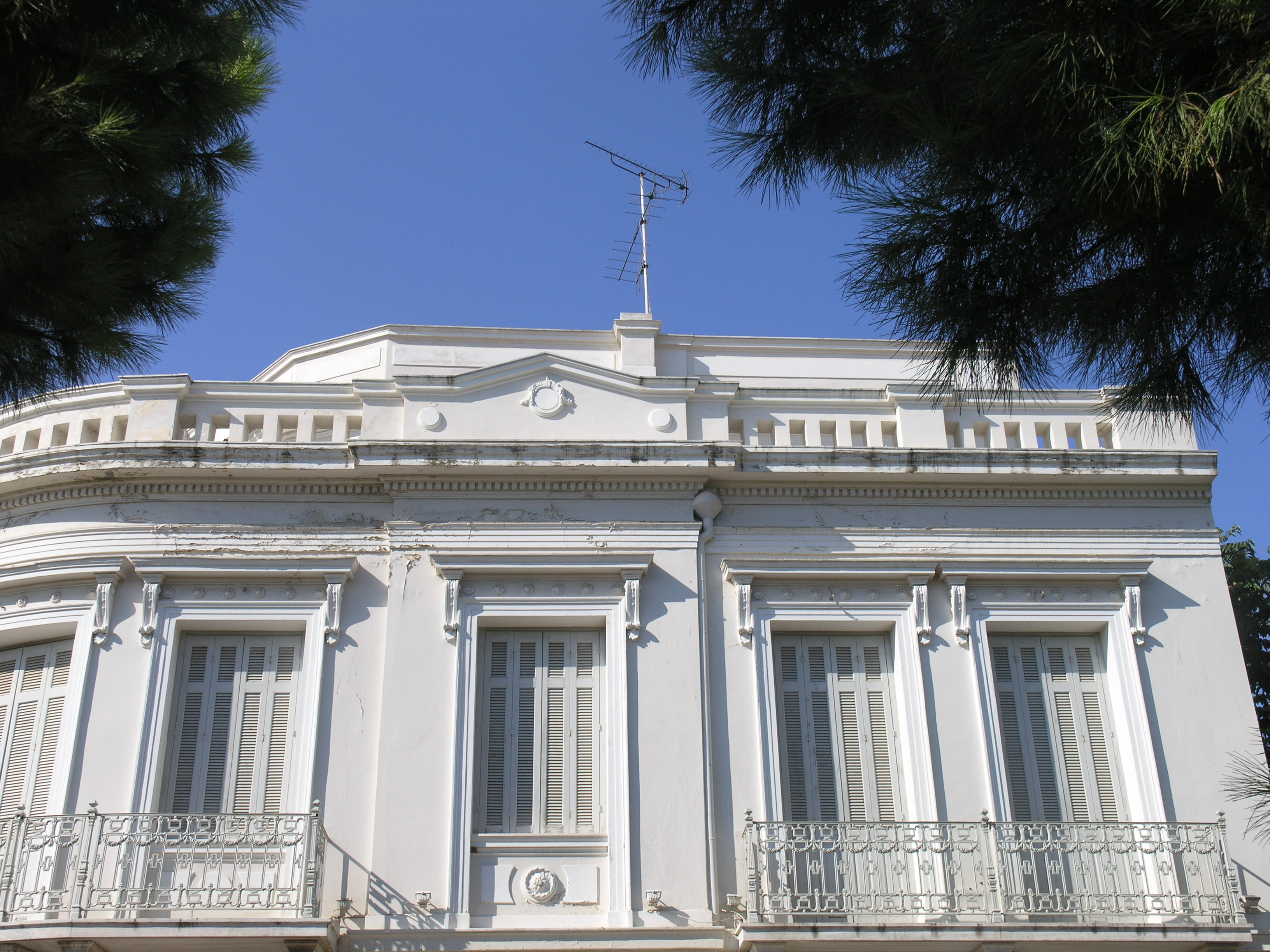 Detail of main facade from Ermou str.