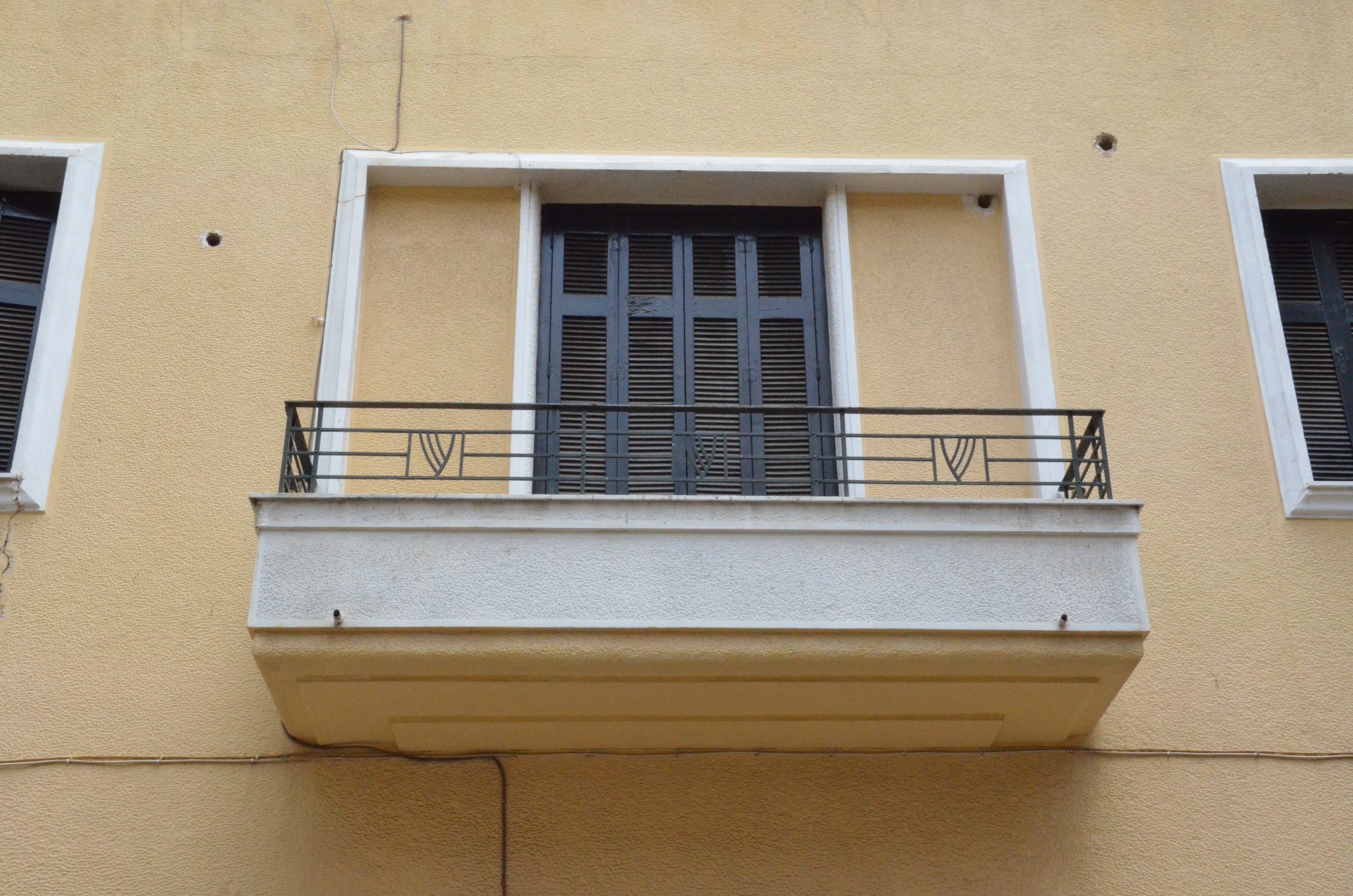 General view of the balcony (2013)