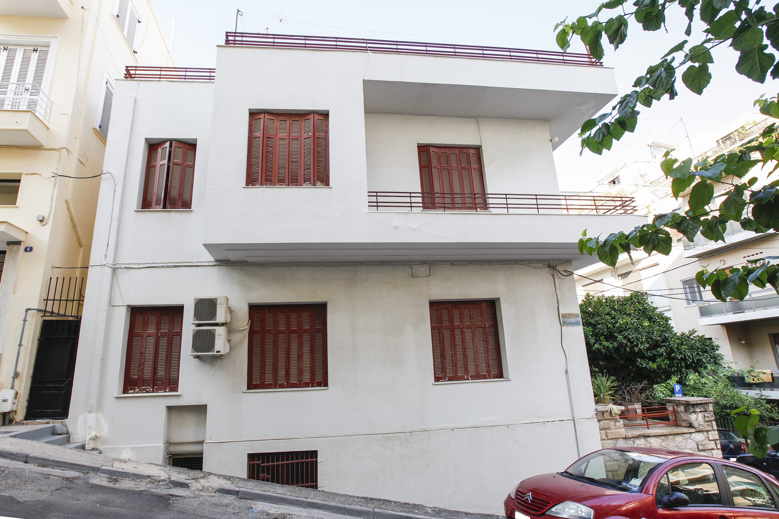Γενική πλάγιας όψης