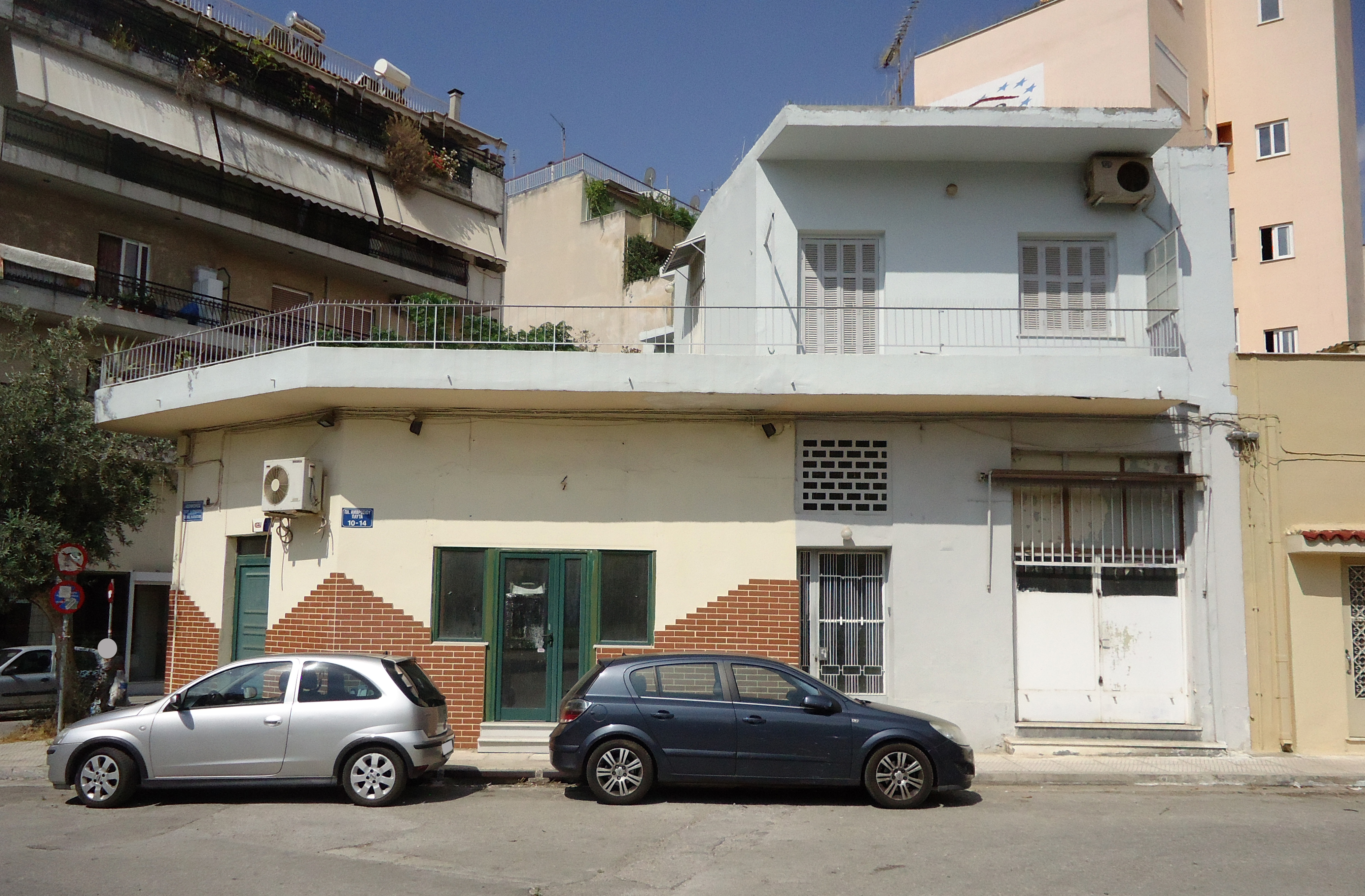 Γενική όψης επί της οδού Πλ. Πλυτά Αμβροσίου