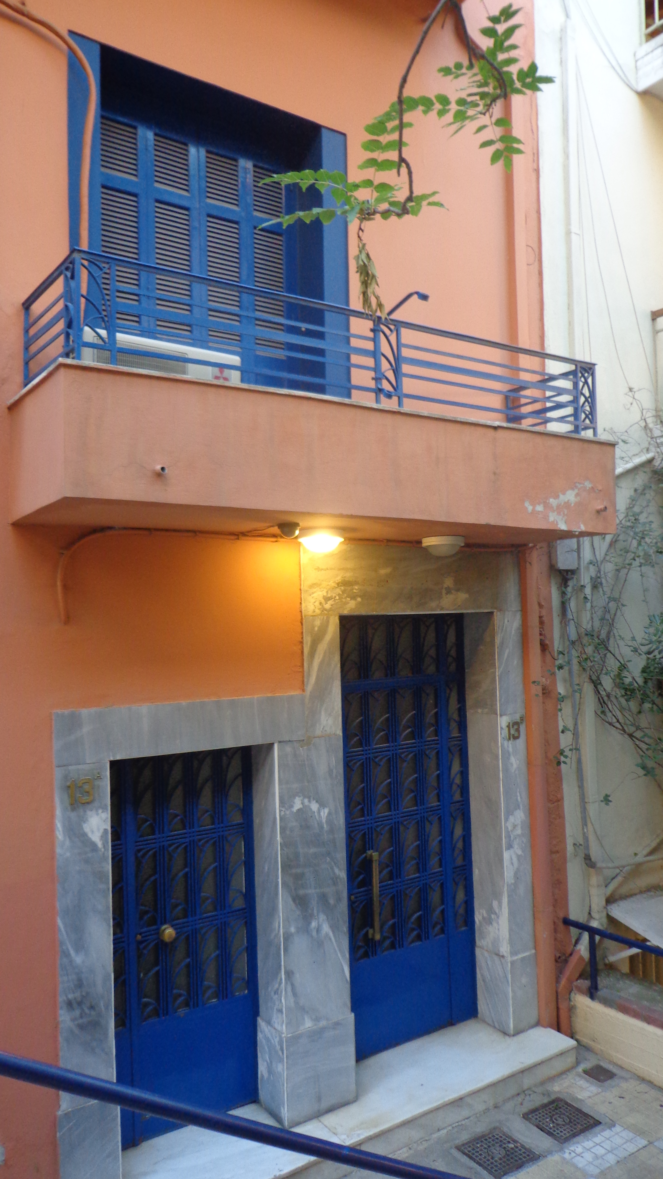 Λεπτομέρεια κύριας όψης
