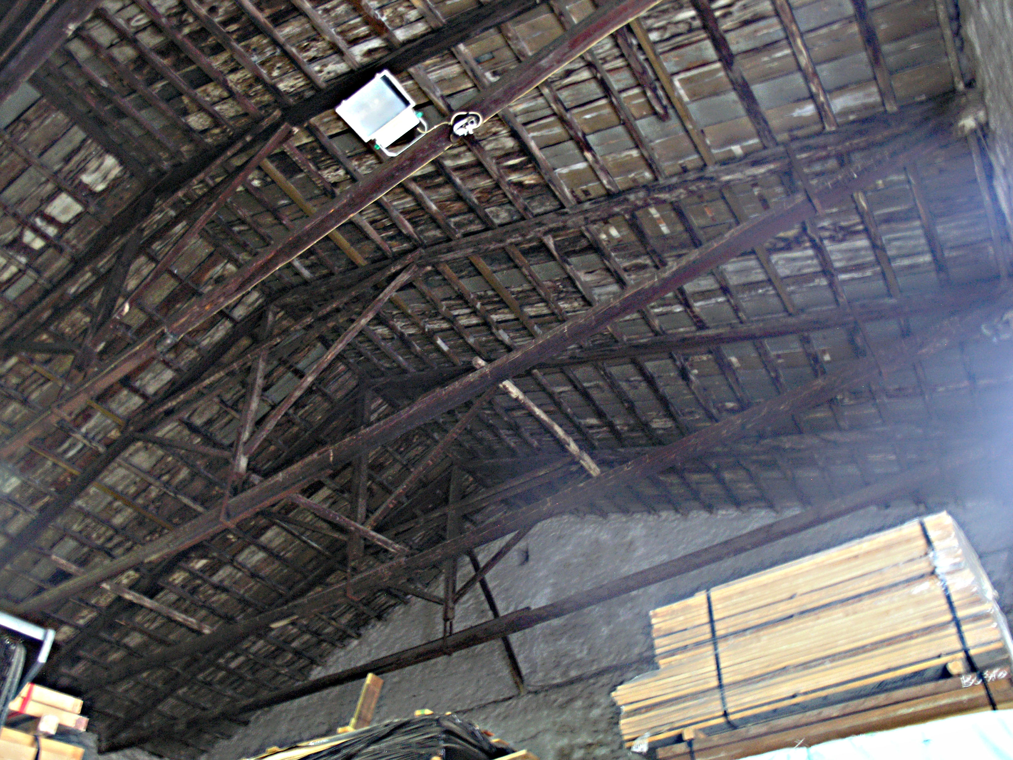 Detail of roof (2015)
