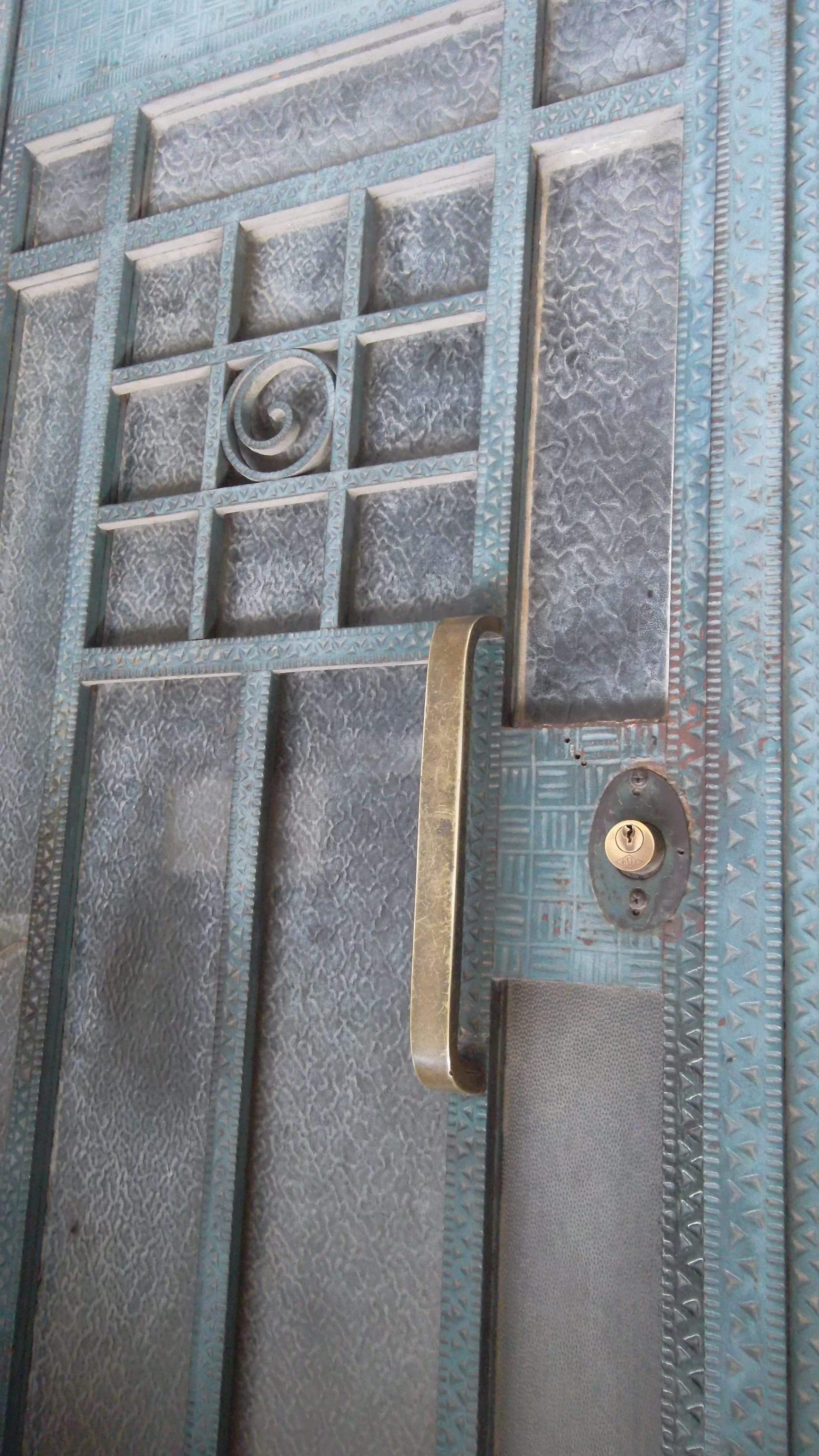 Entrance door detail (2013)