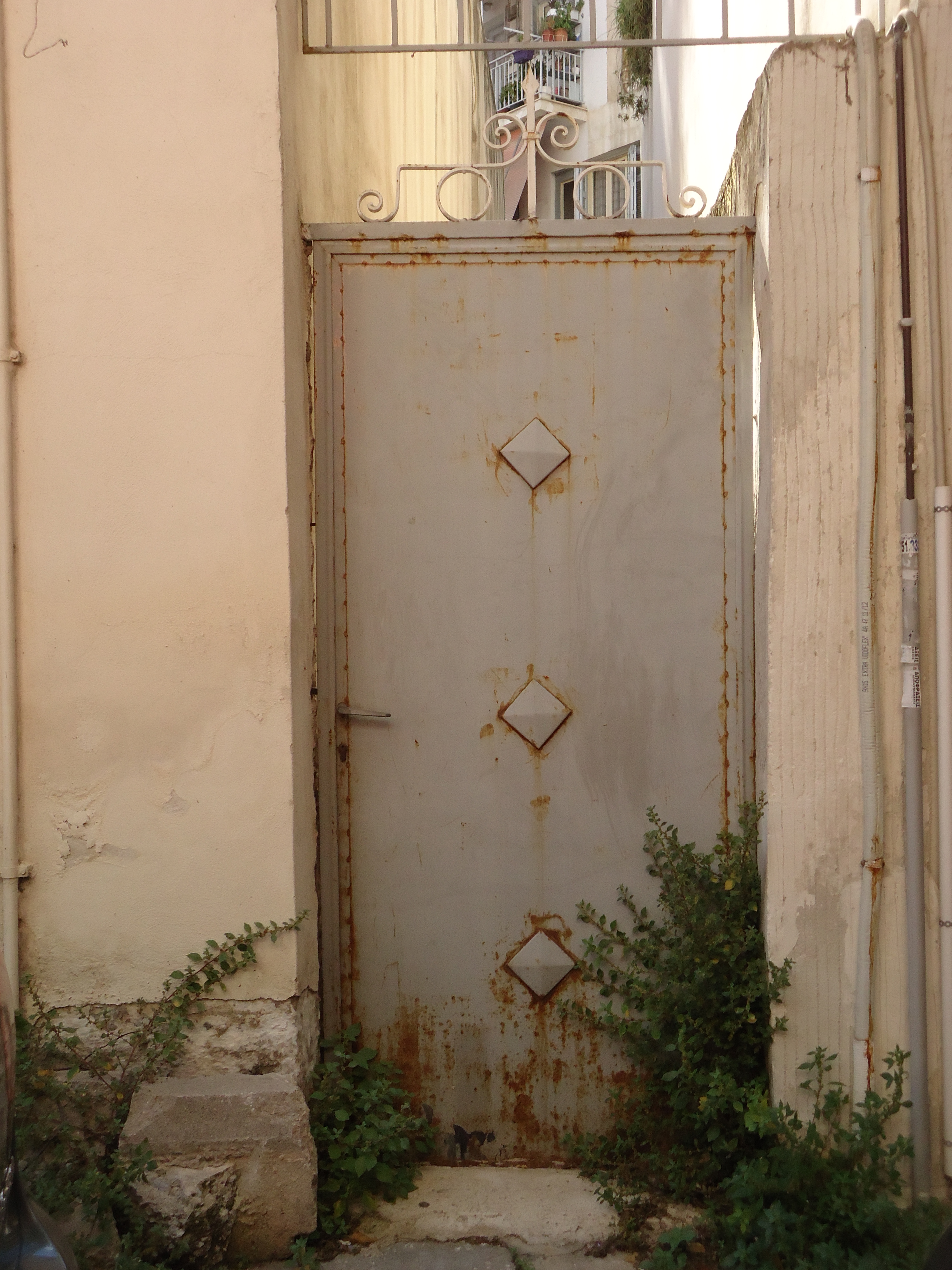 Courtyard door (2015)