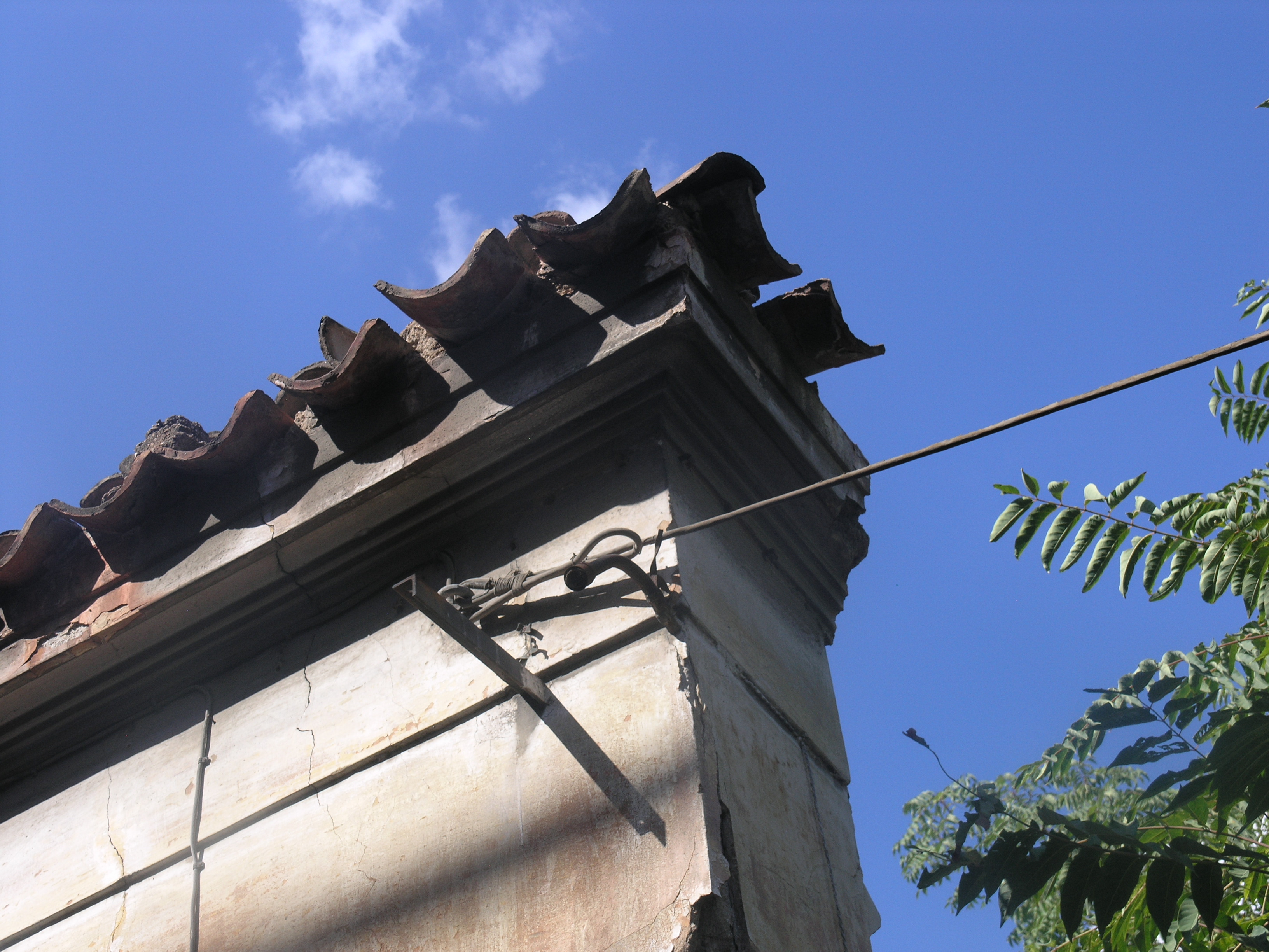 Λεπτομέρεια γείσου Detail of cornice