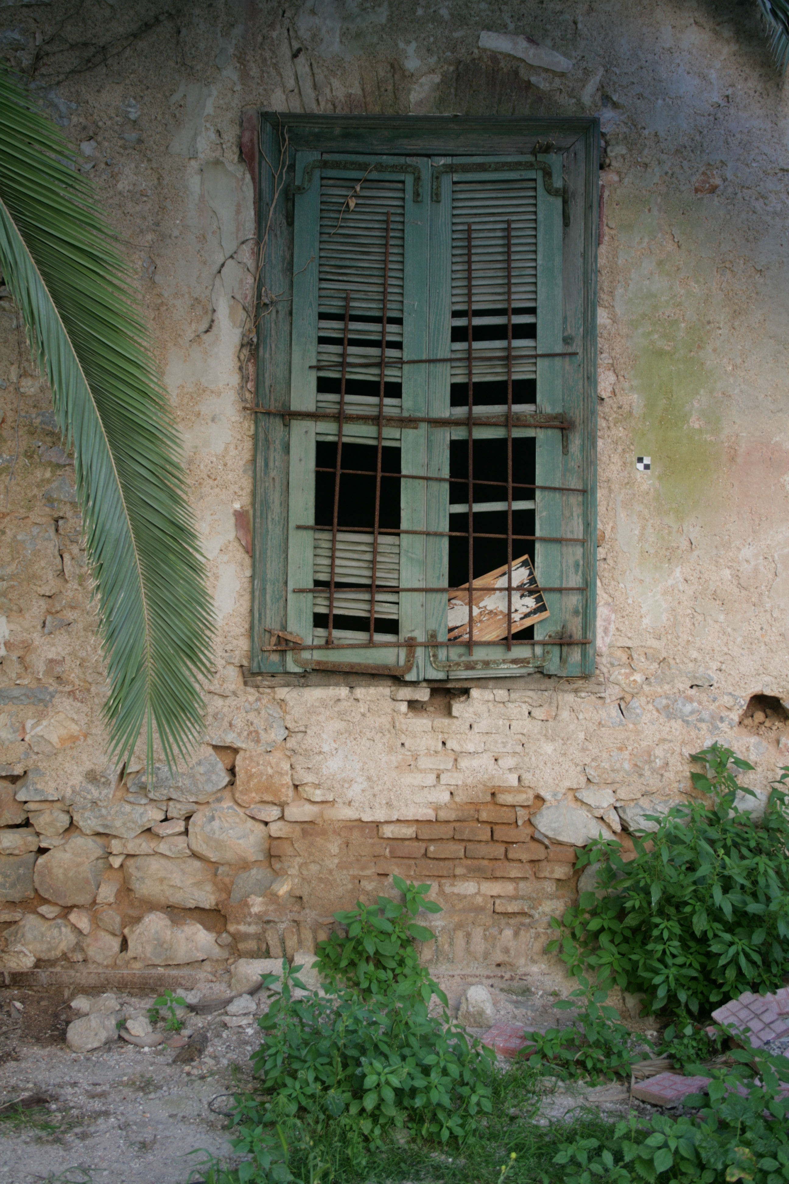 window (Ground floor)