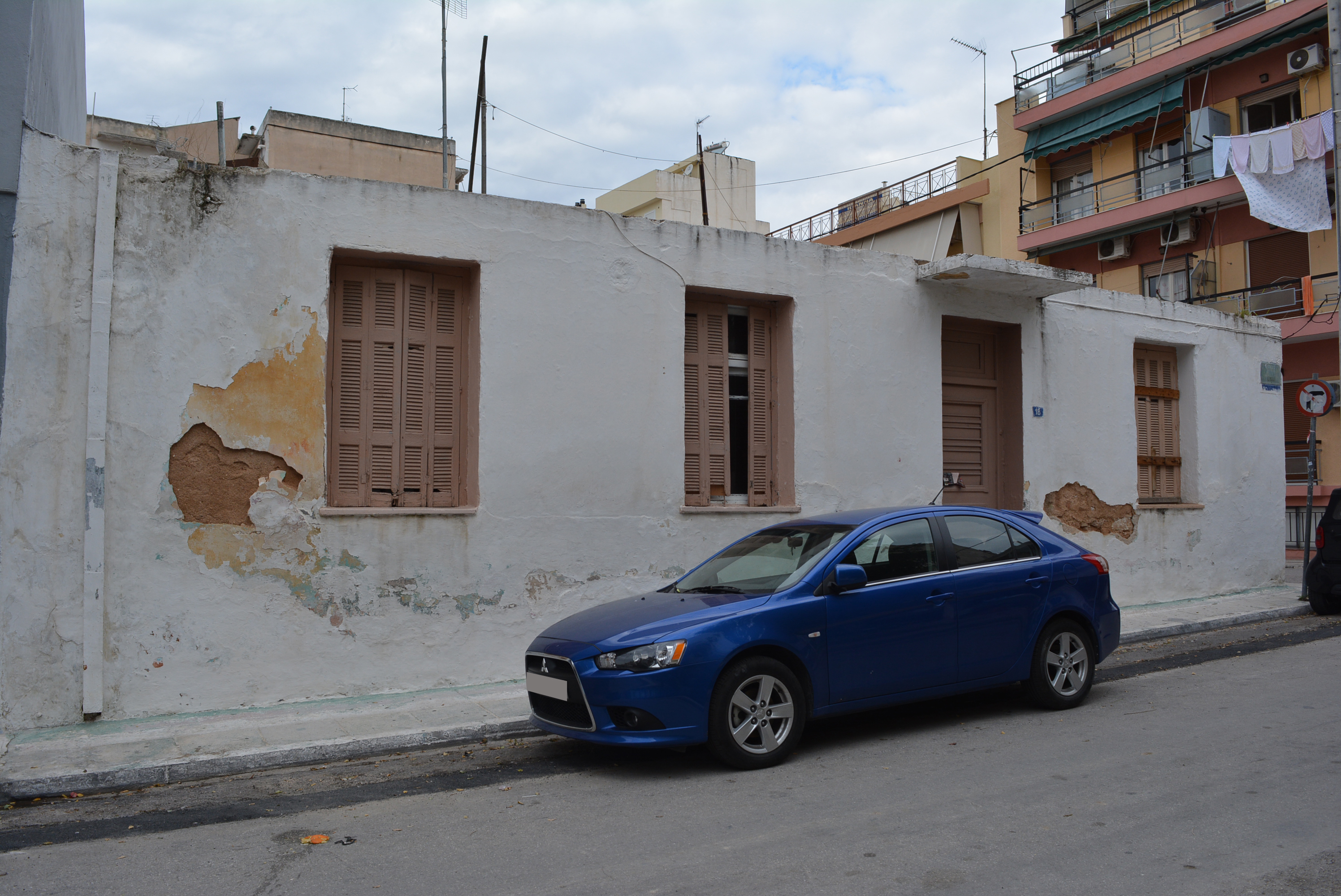 Γενική όψη επί της οδού Αίμου