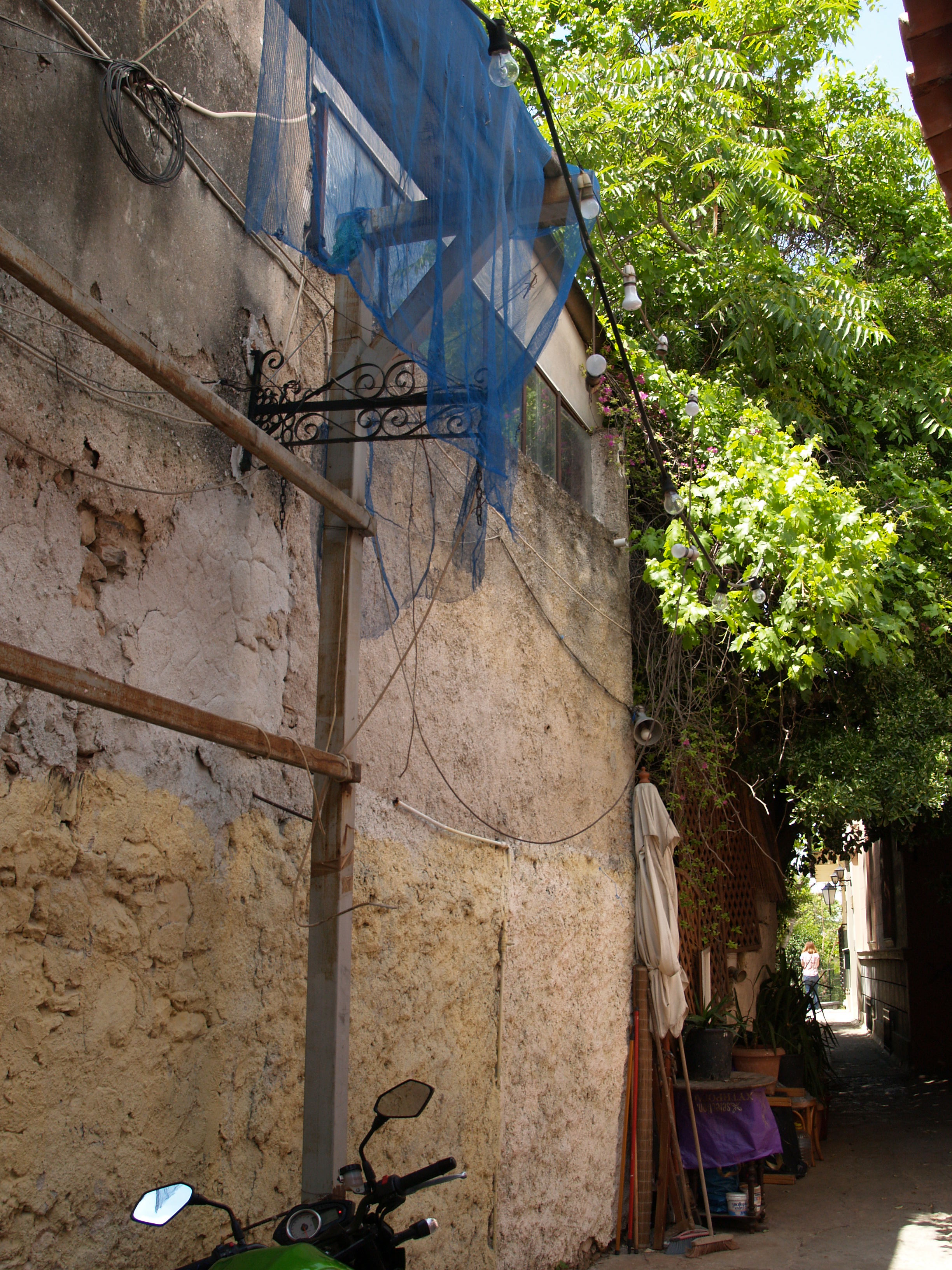 Γενική αυλότοιχου