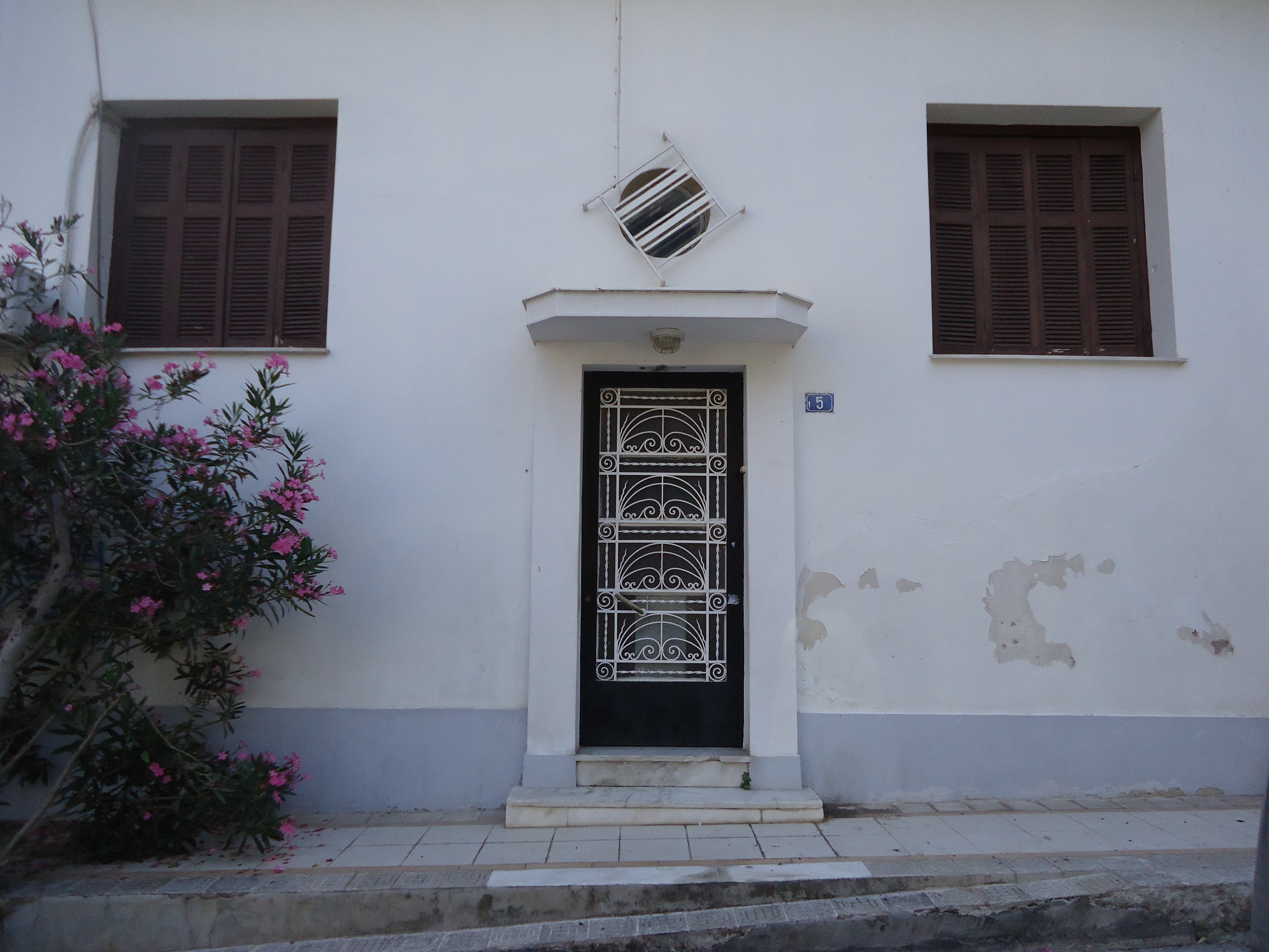 Λεπτομέρεια κύριας όψης