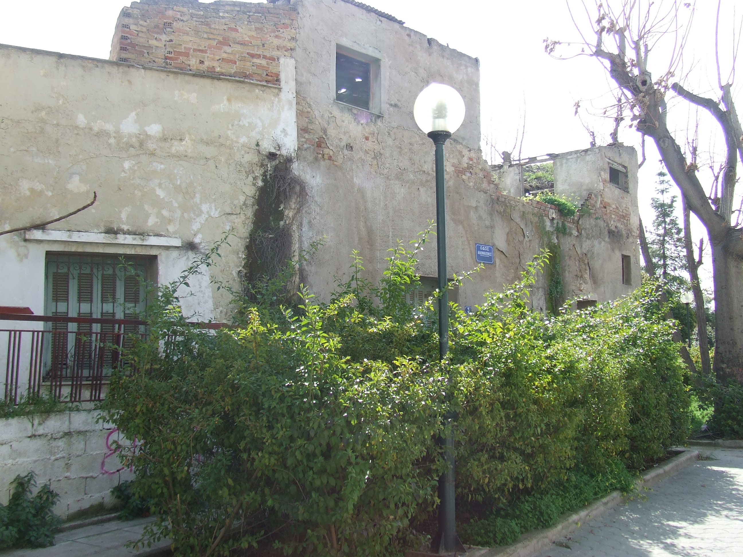 Γενική κύριας όψης επί της Αλκμαίωνος (2009)