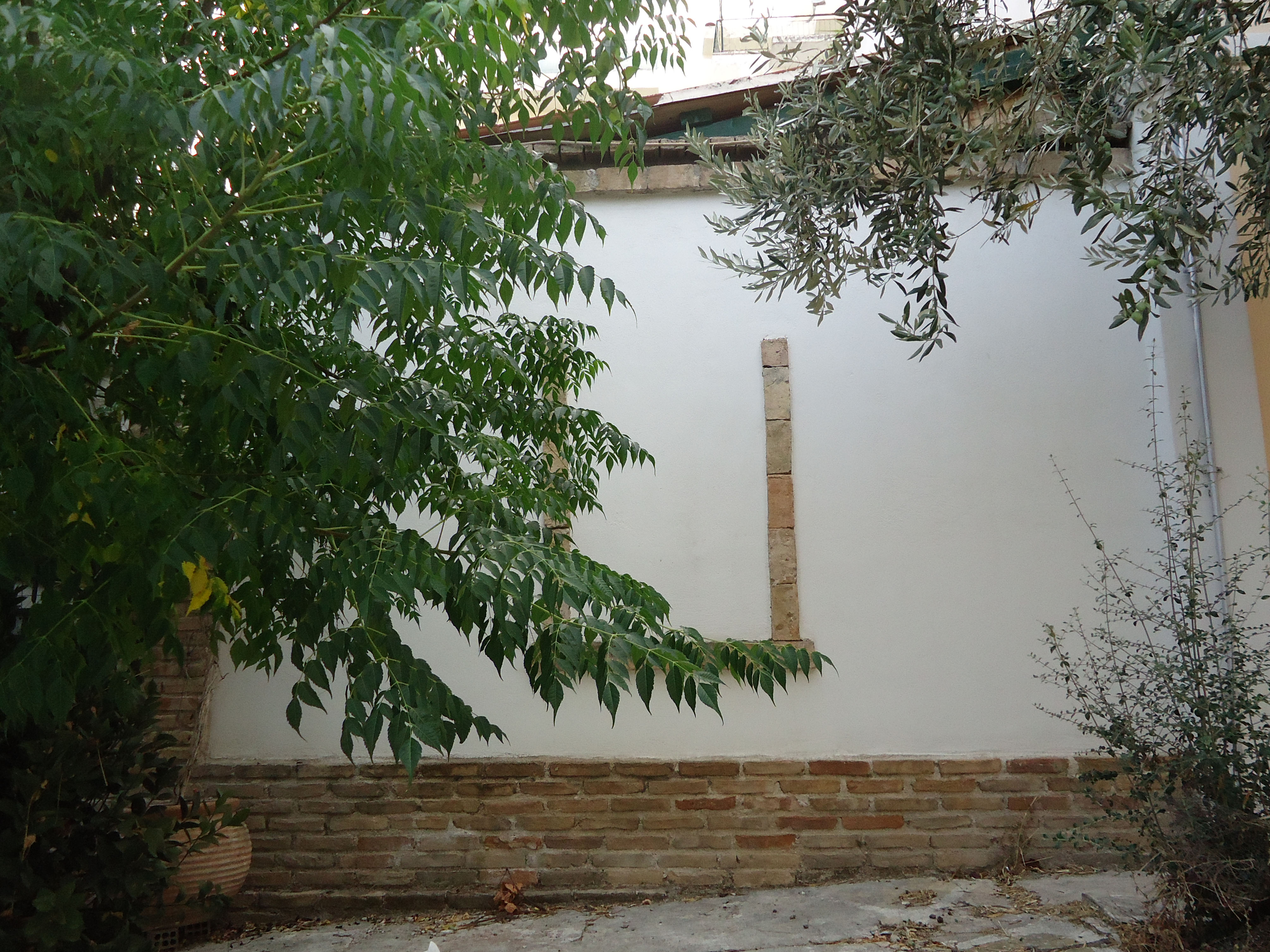 Όψη κτισμένου παραθύρου βορειοανατολικού κτιρίου