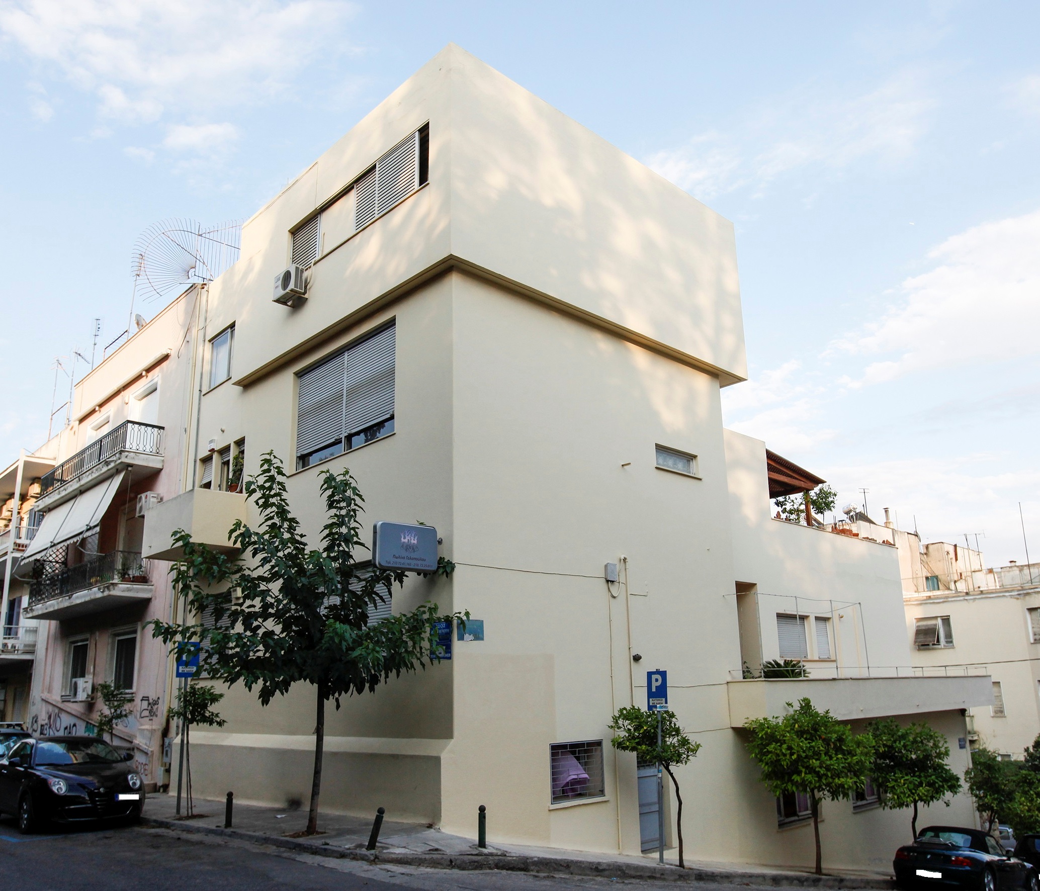 Γενική πλάγιας και οπίσθιας όψης