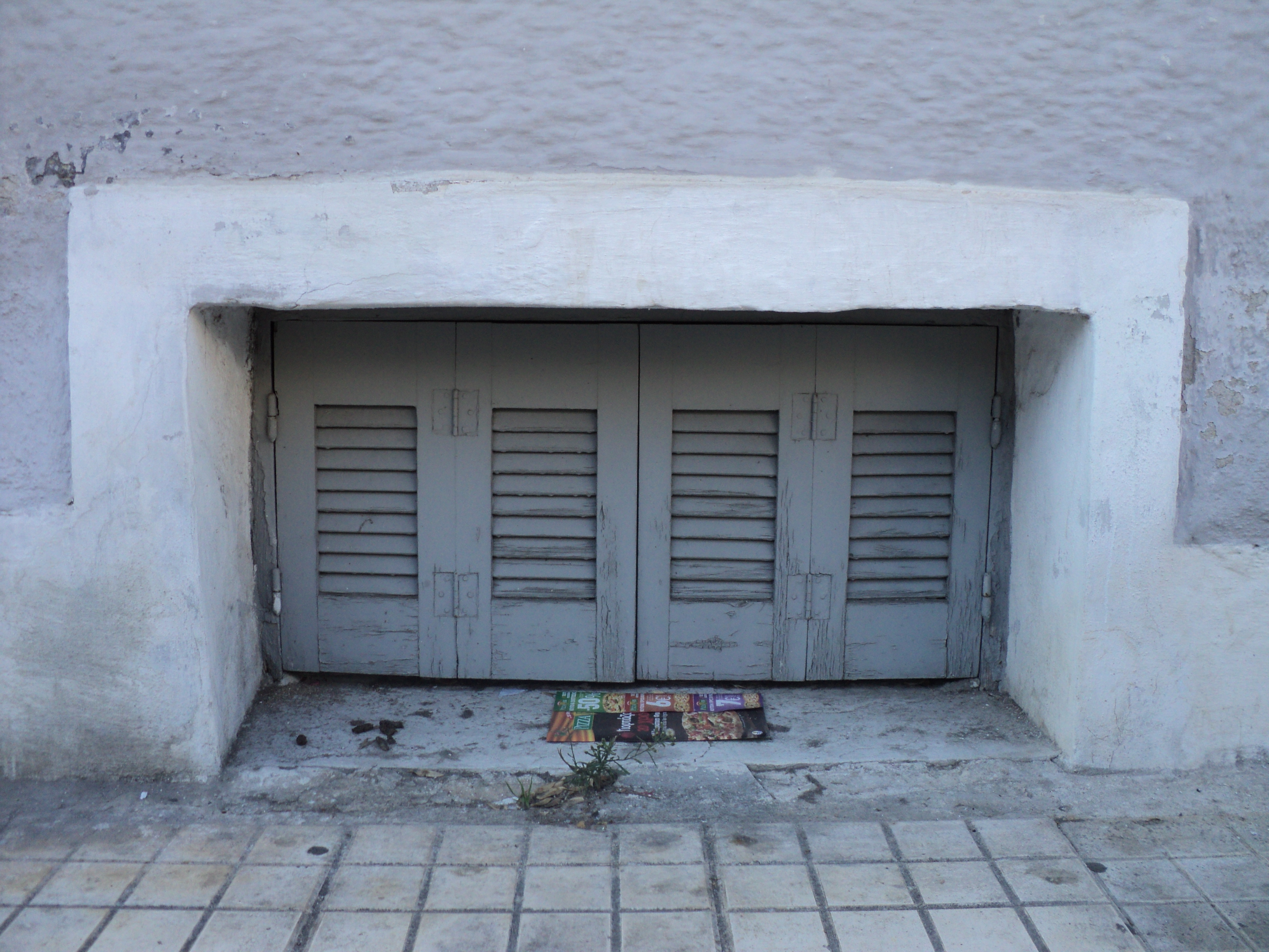 General view of basement window