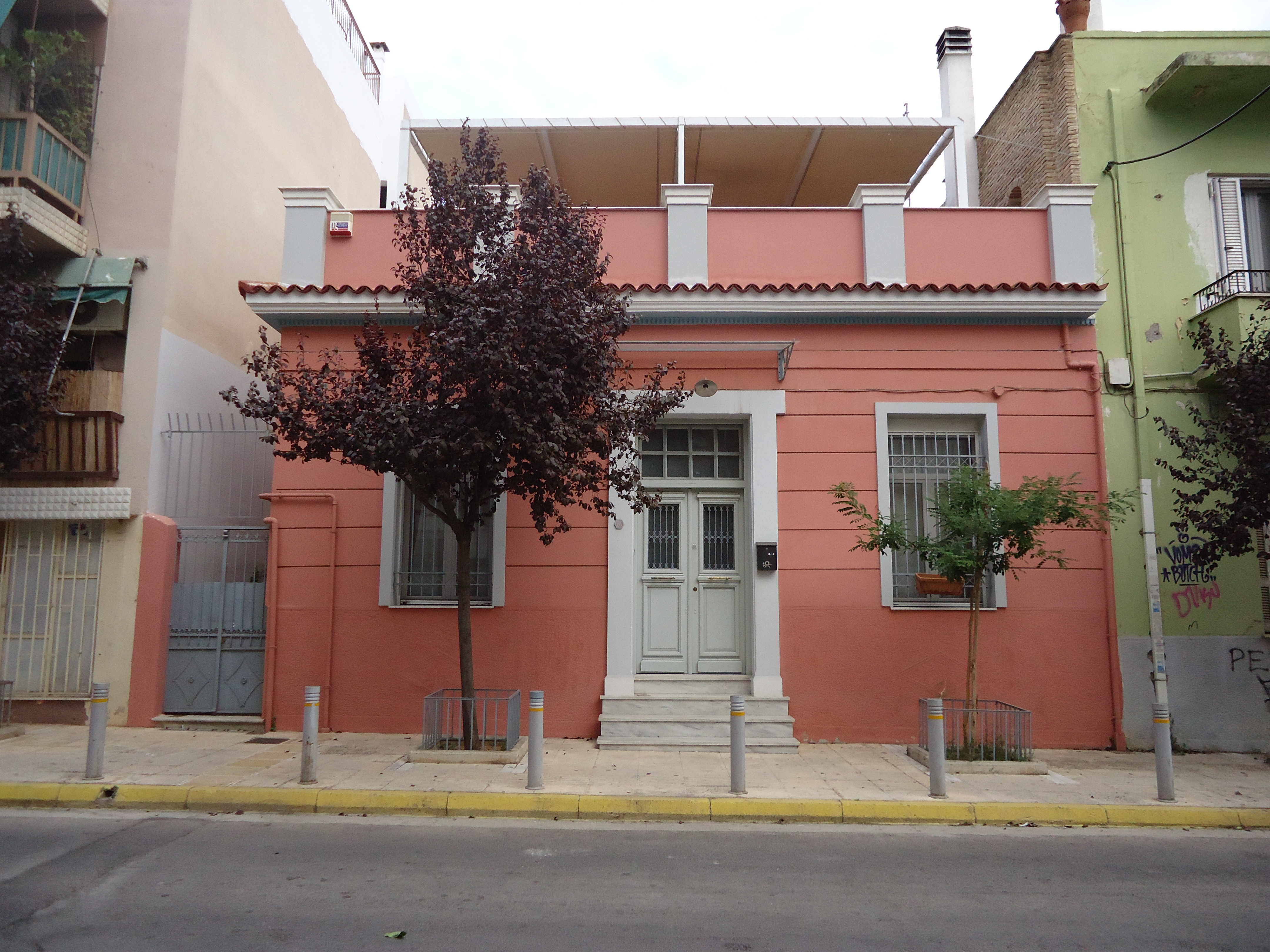 General view of the main facade (2015)