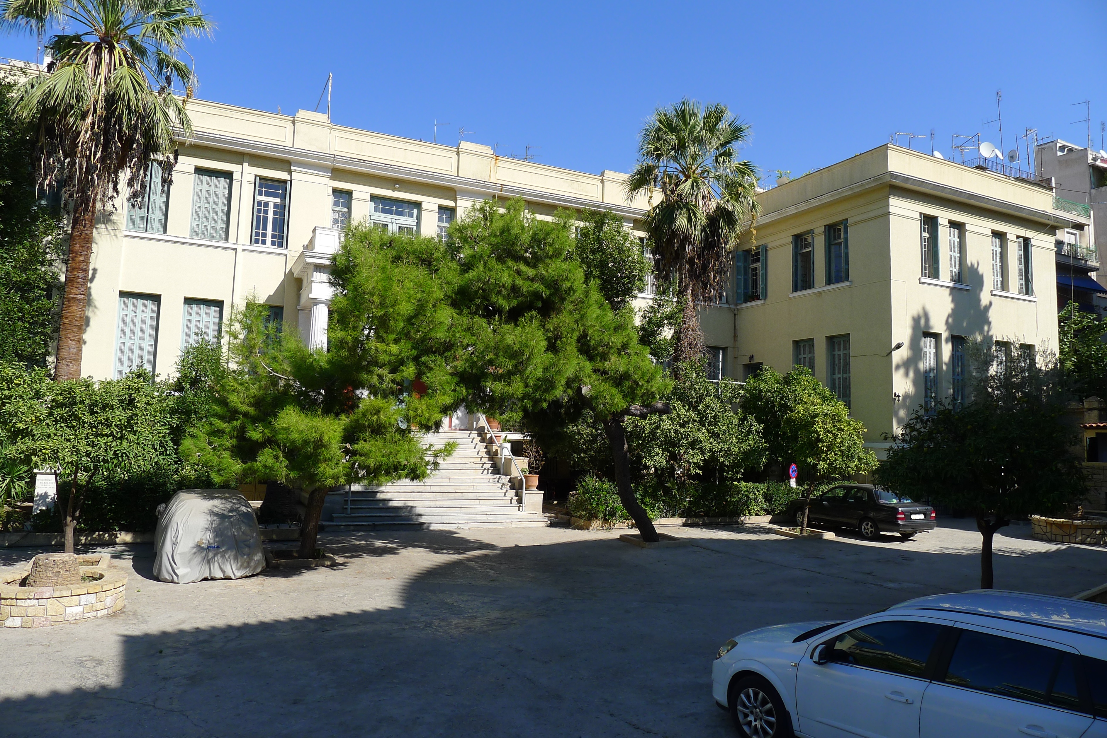 Γενική κύριας όψης (2013)