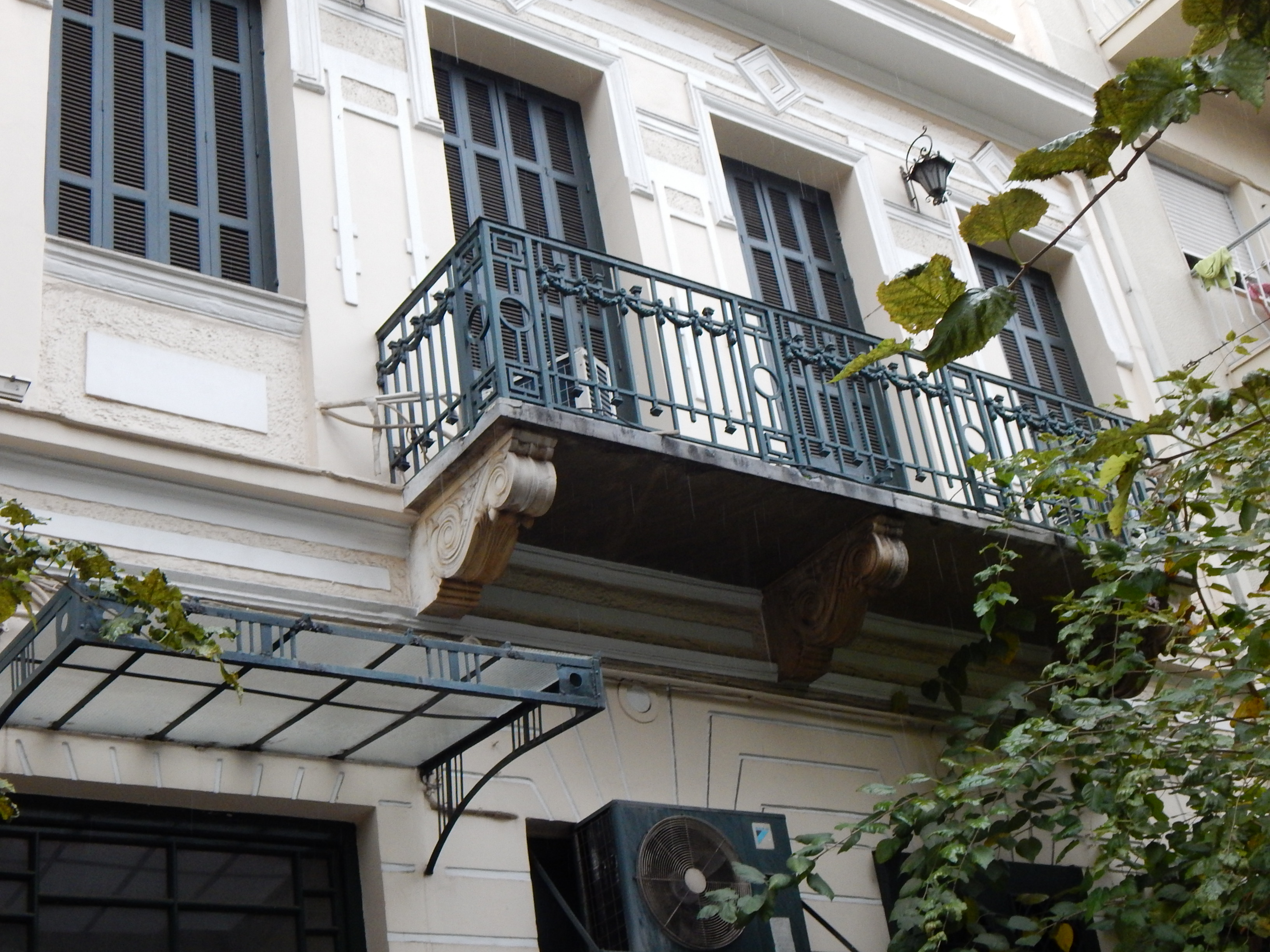 Λεπτομέρεια κύριας όψης