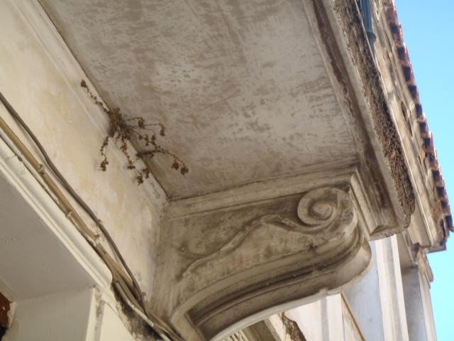 Balcony detail