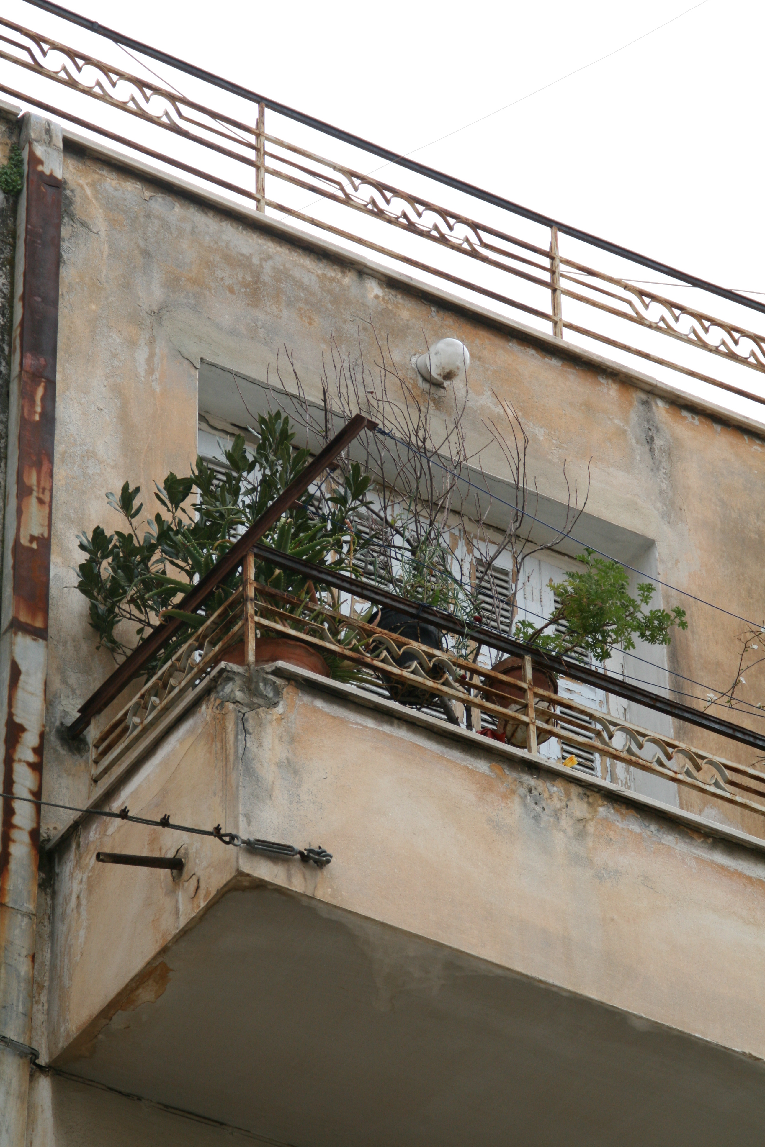 Detail of balcony (2014)