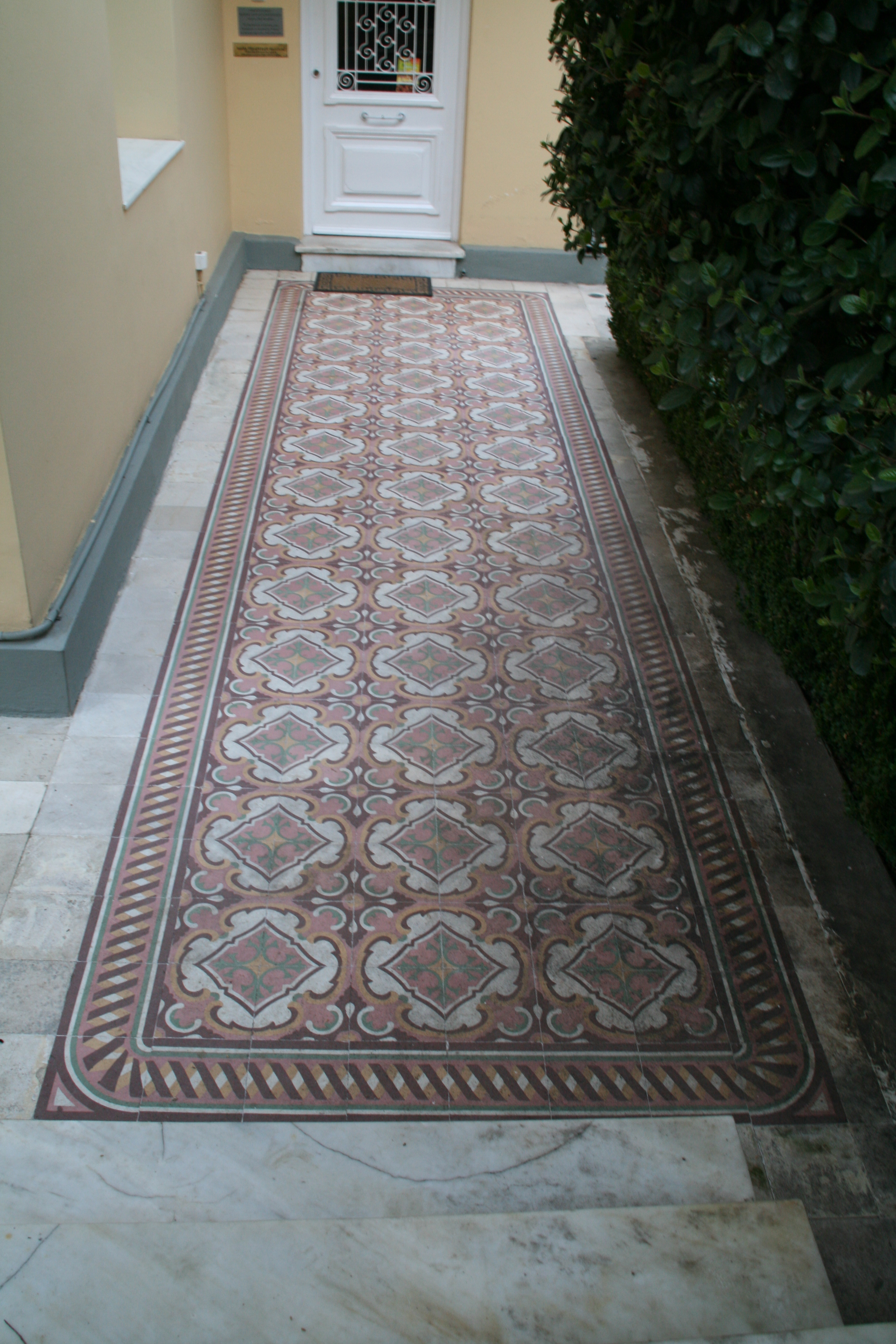 Detail of tiling (2014)