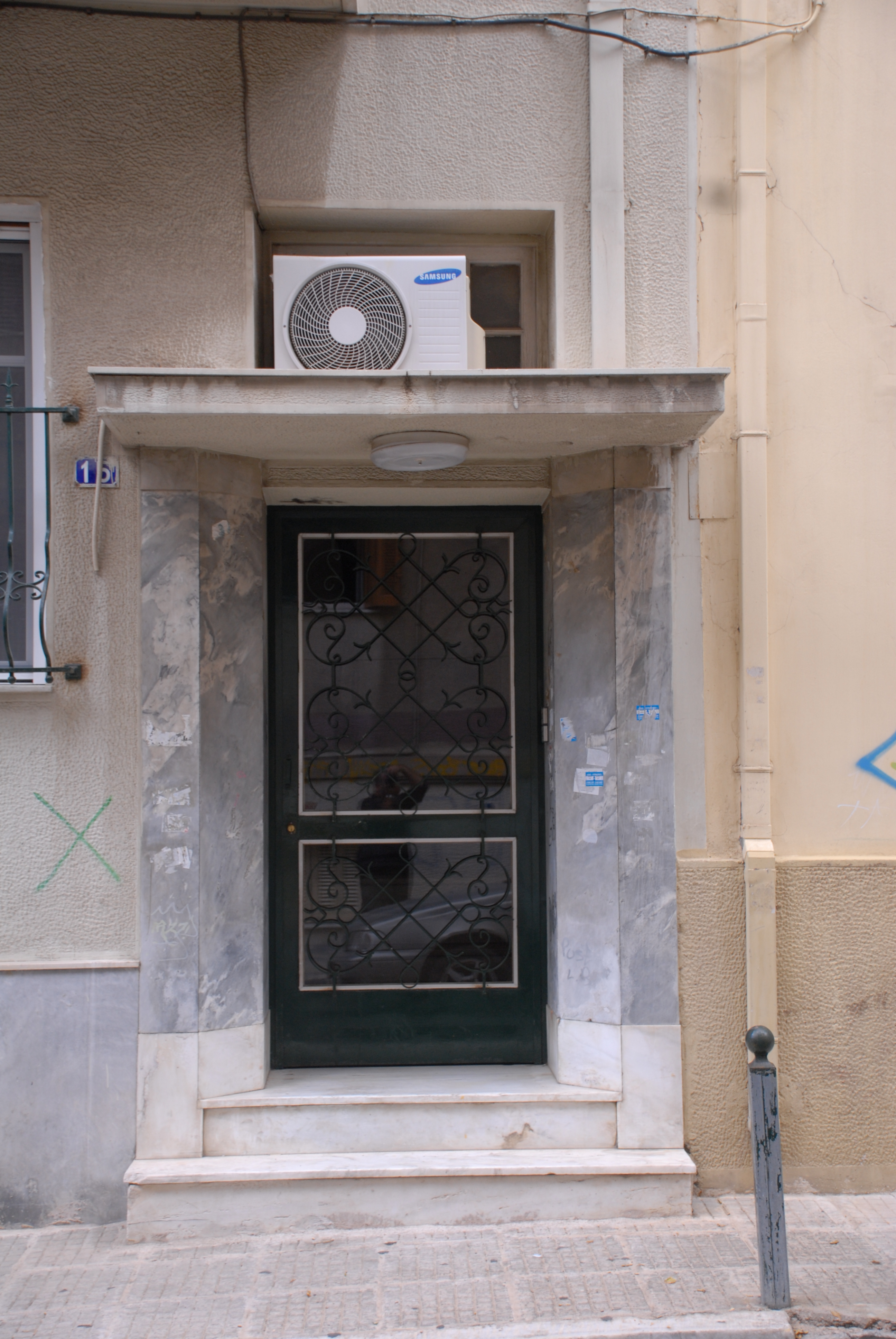 Θύρα εισόδου
