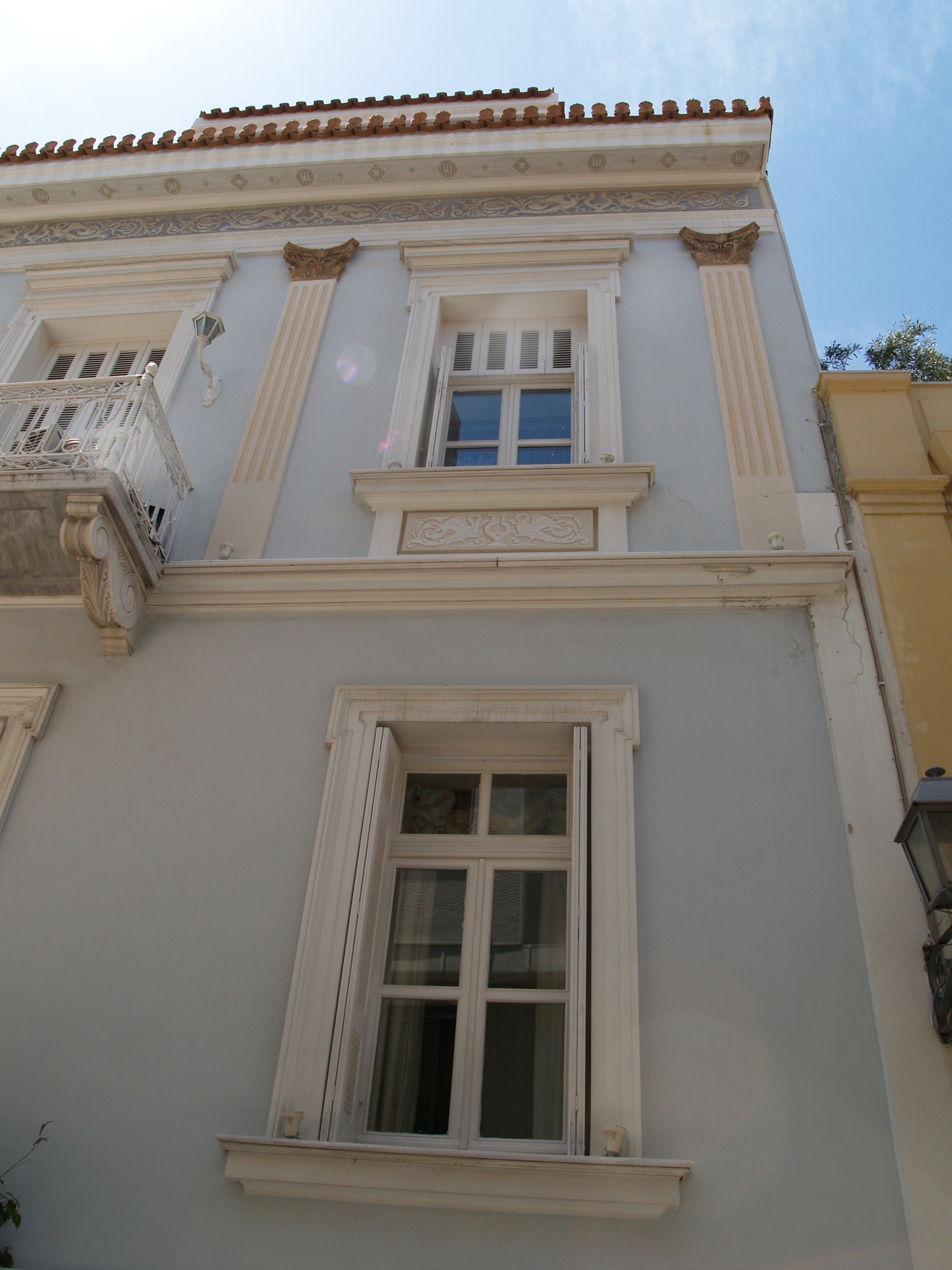 Λεπτομέρεια κύριας όψης