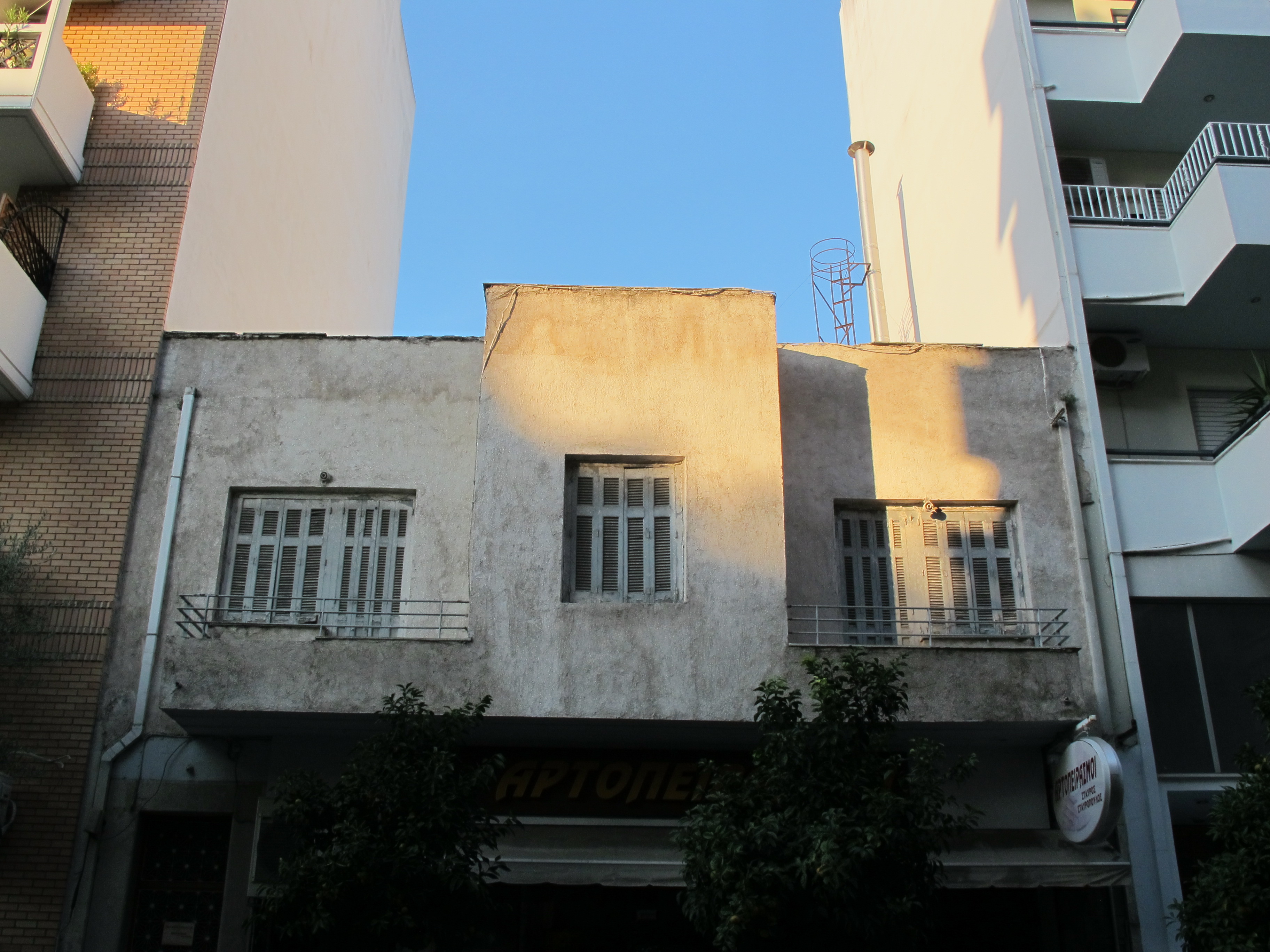 Λεπτομέρεια κύριας όψης