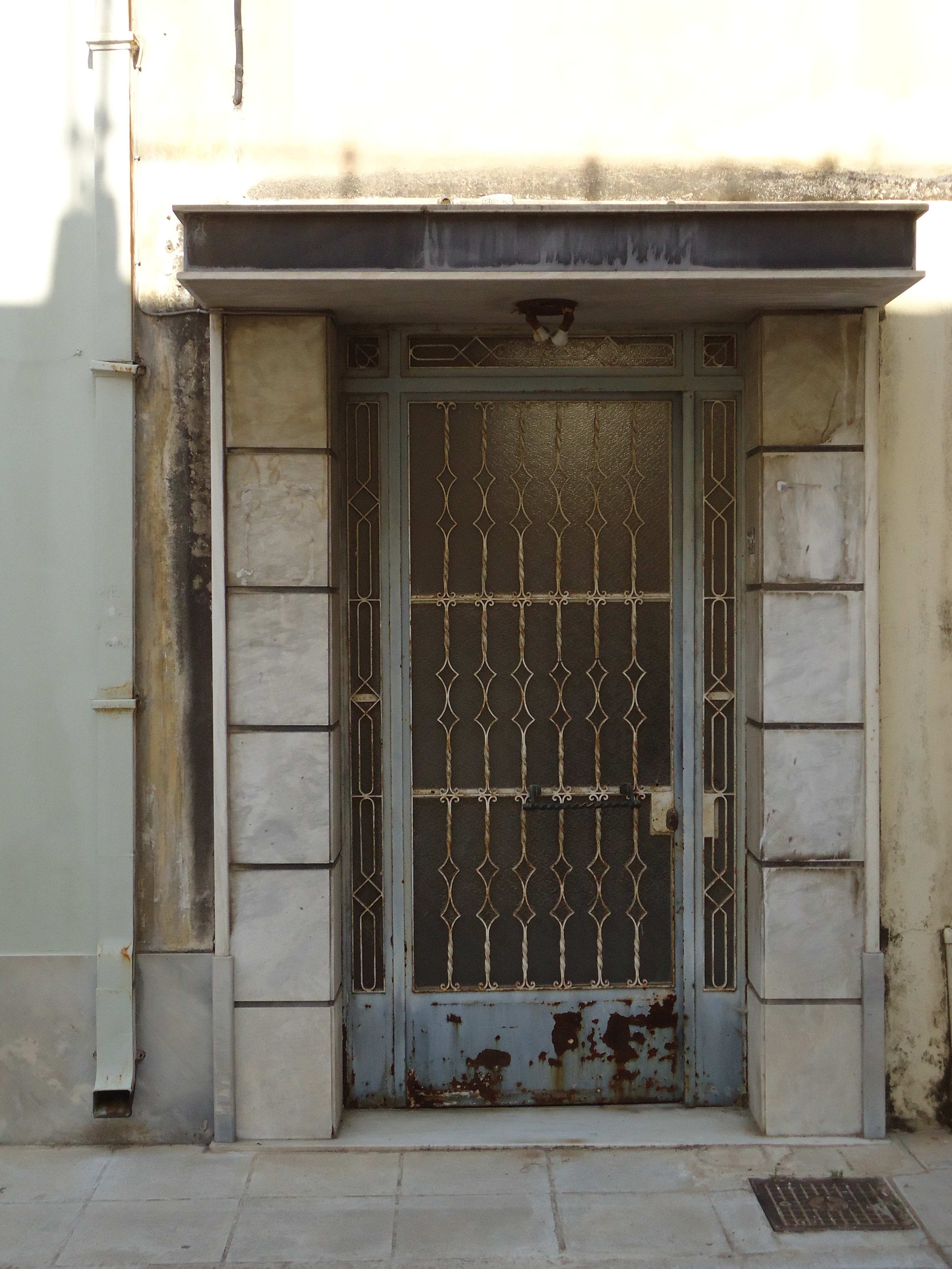Entrance door the 1st floor (2015)