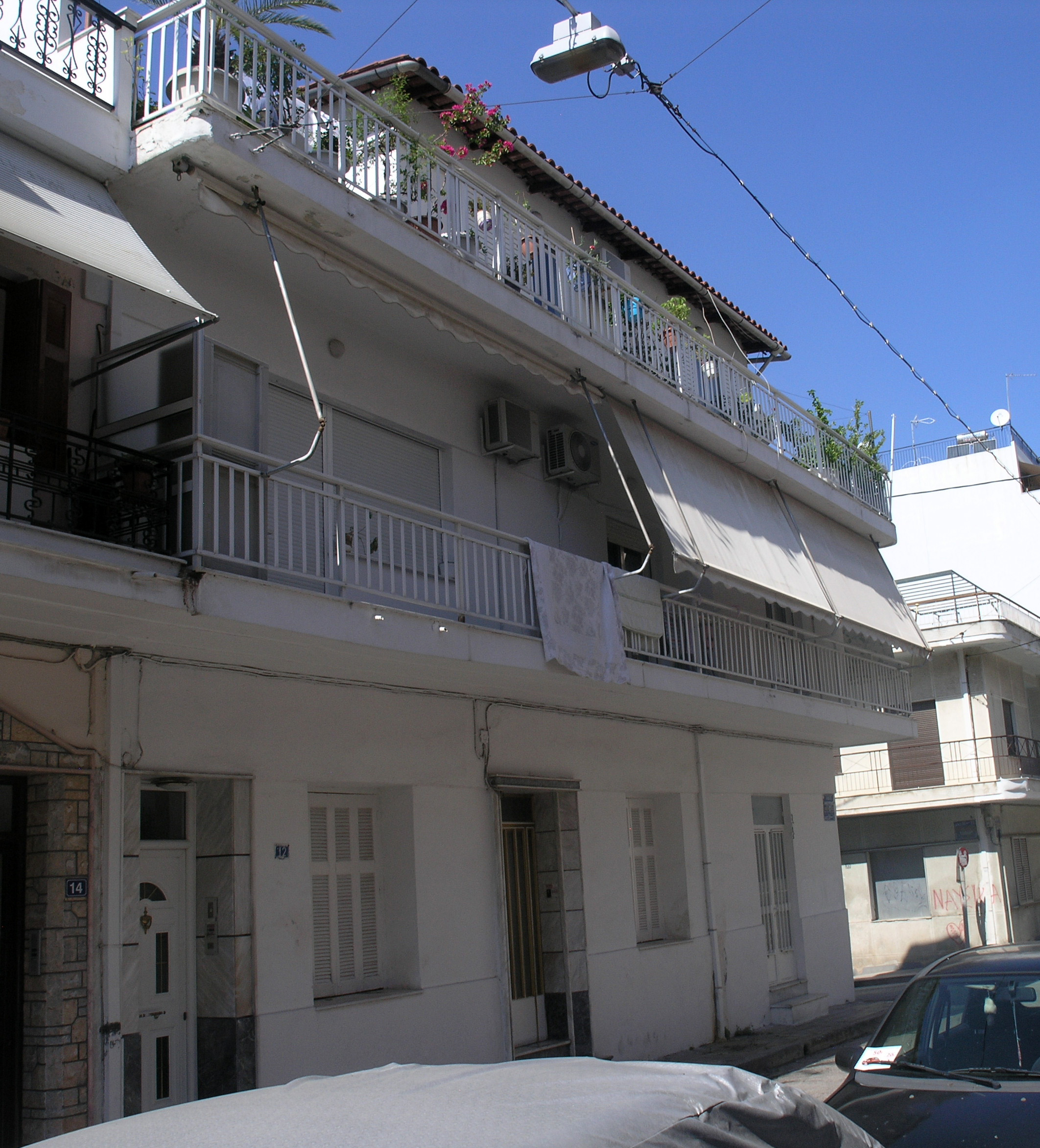 View of the façade on Amfitryonos street