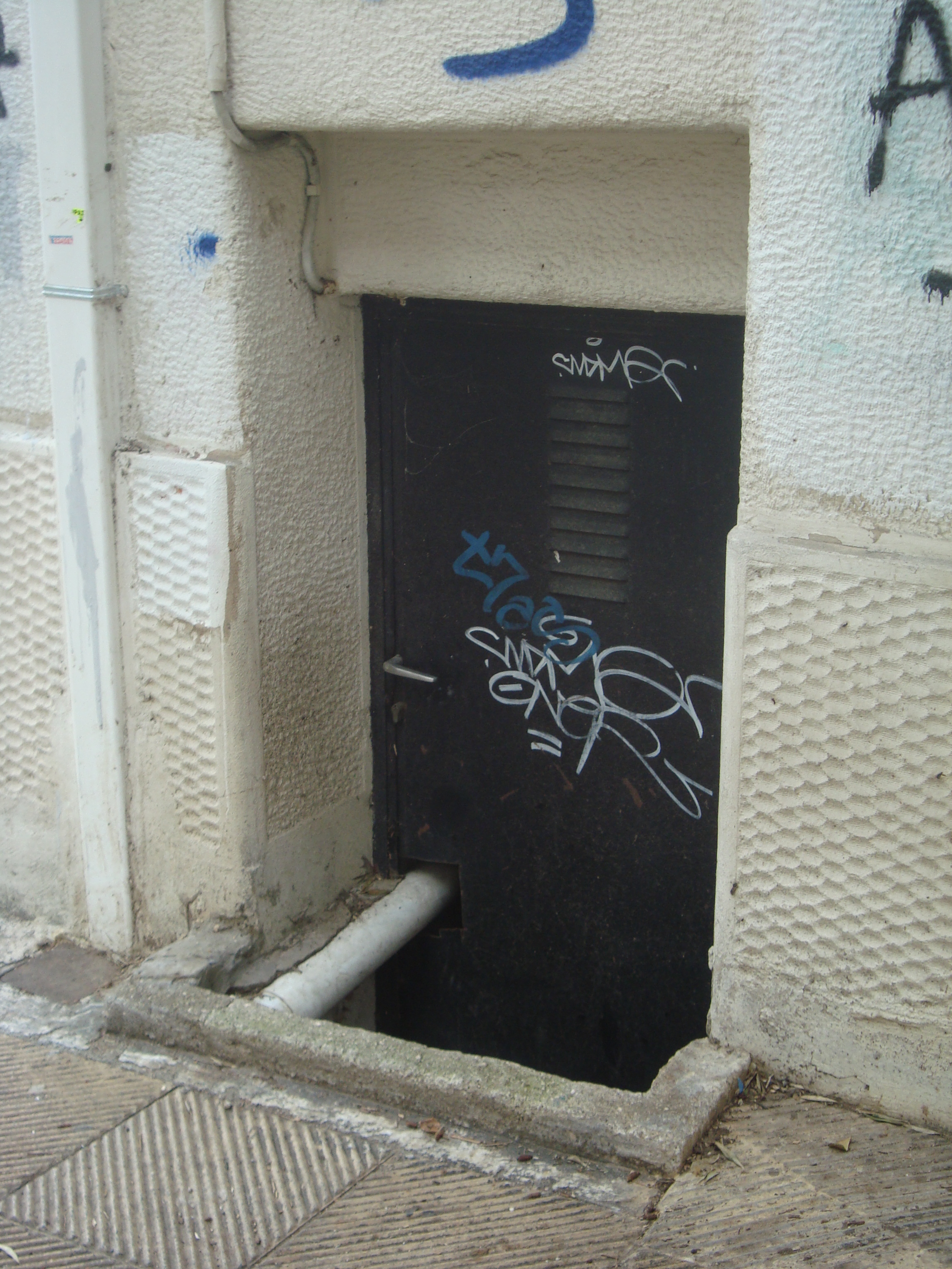 Γενική εισόδου υπογείου