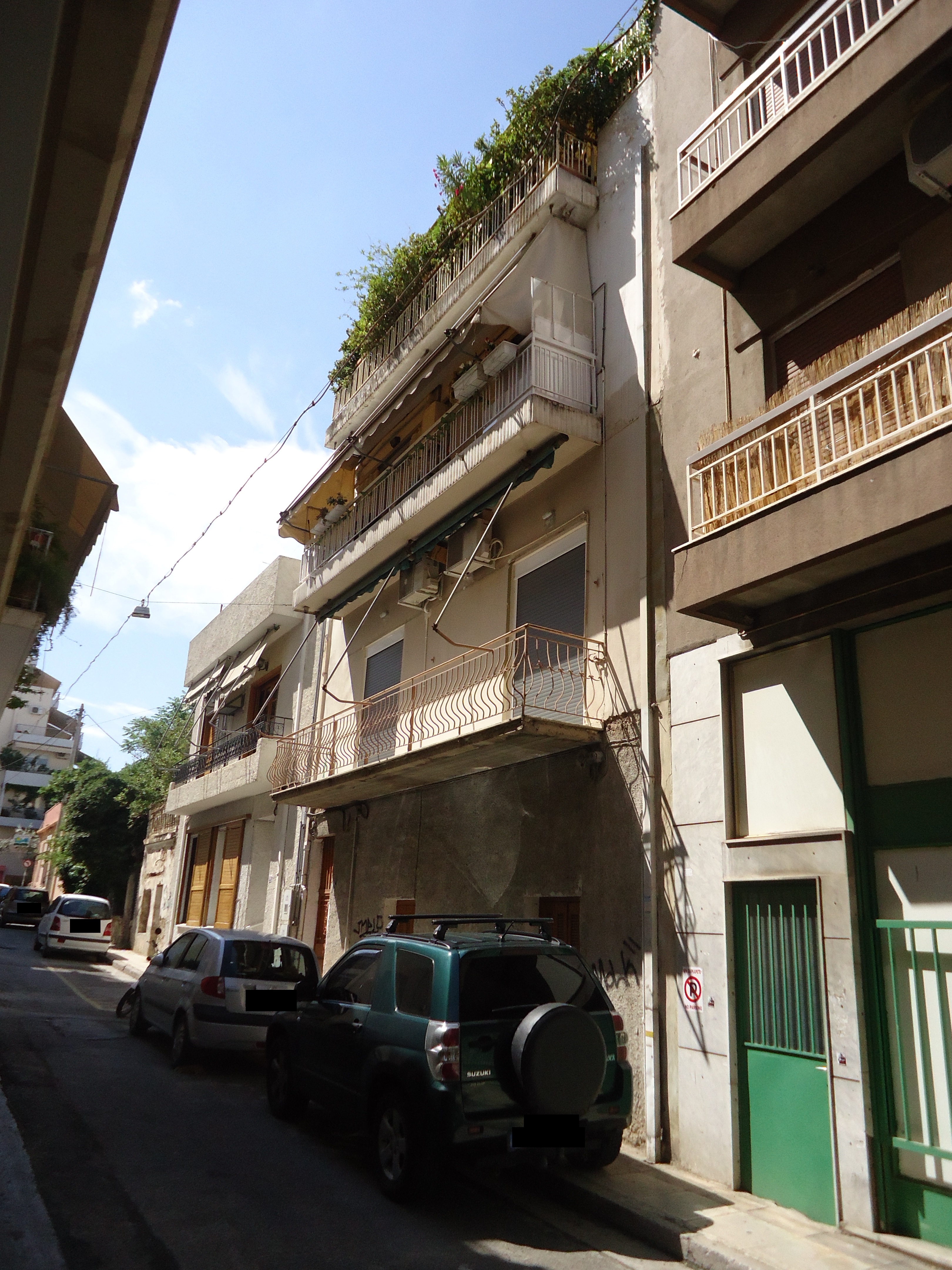 General view of main facade