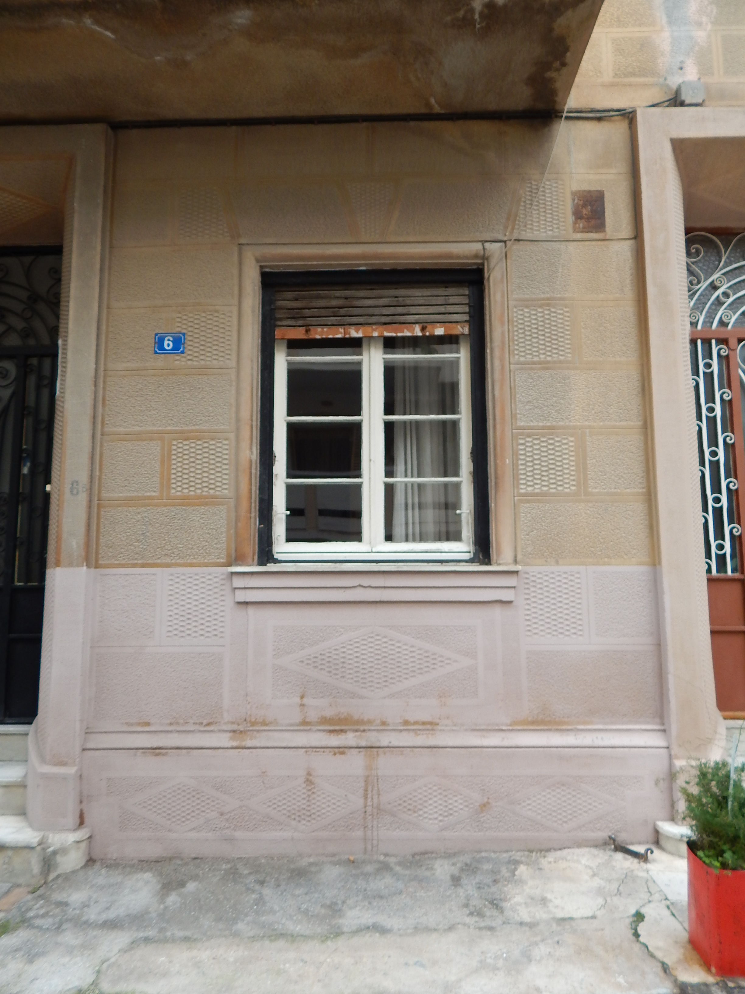 Λεπτομέρεια κύριας όψης