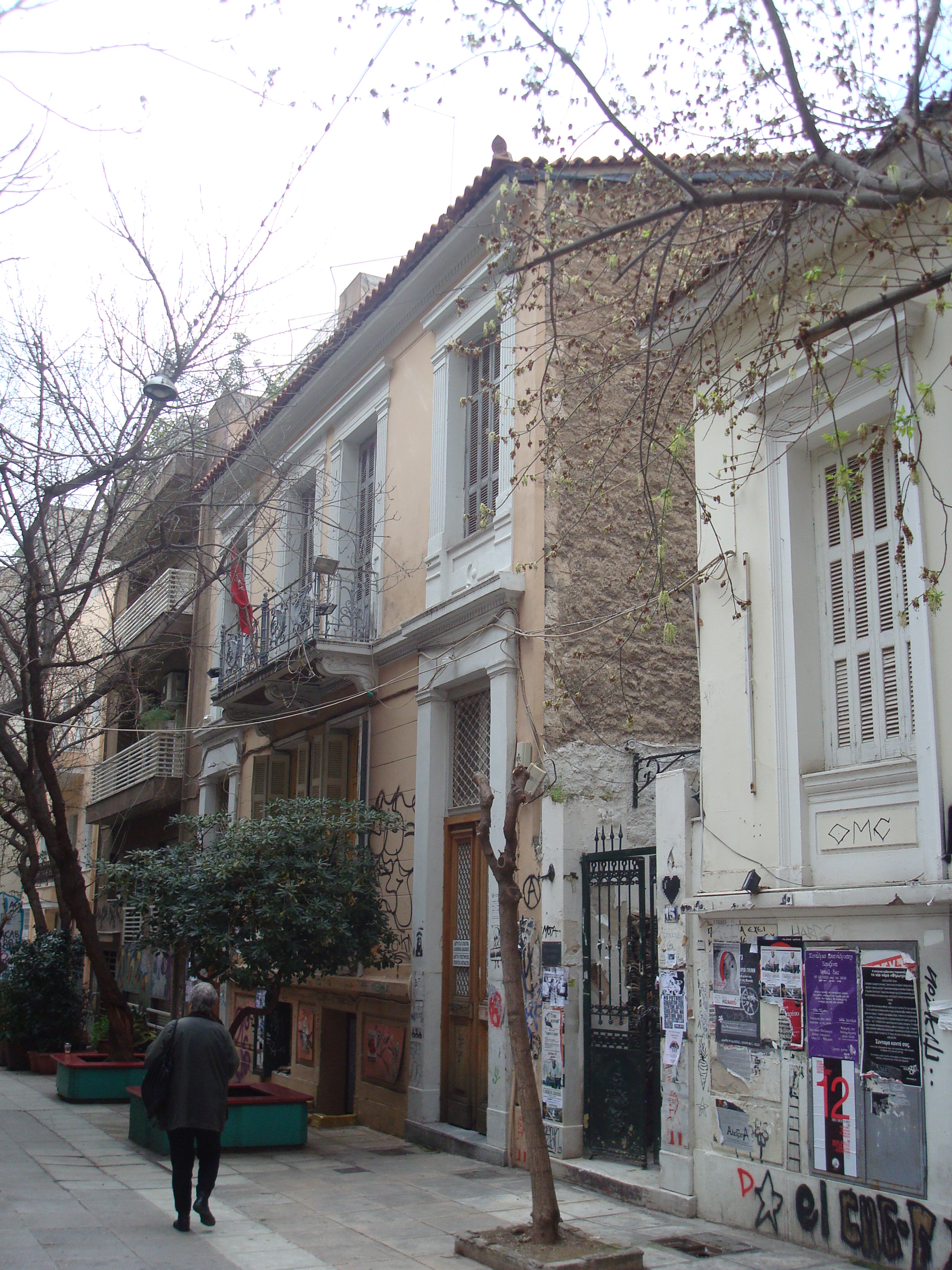 General view of the main facade (2015)