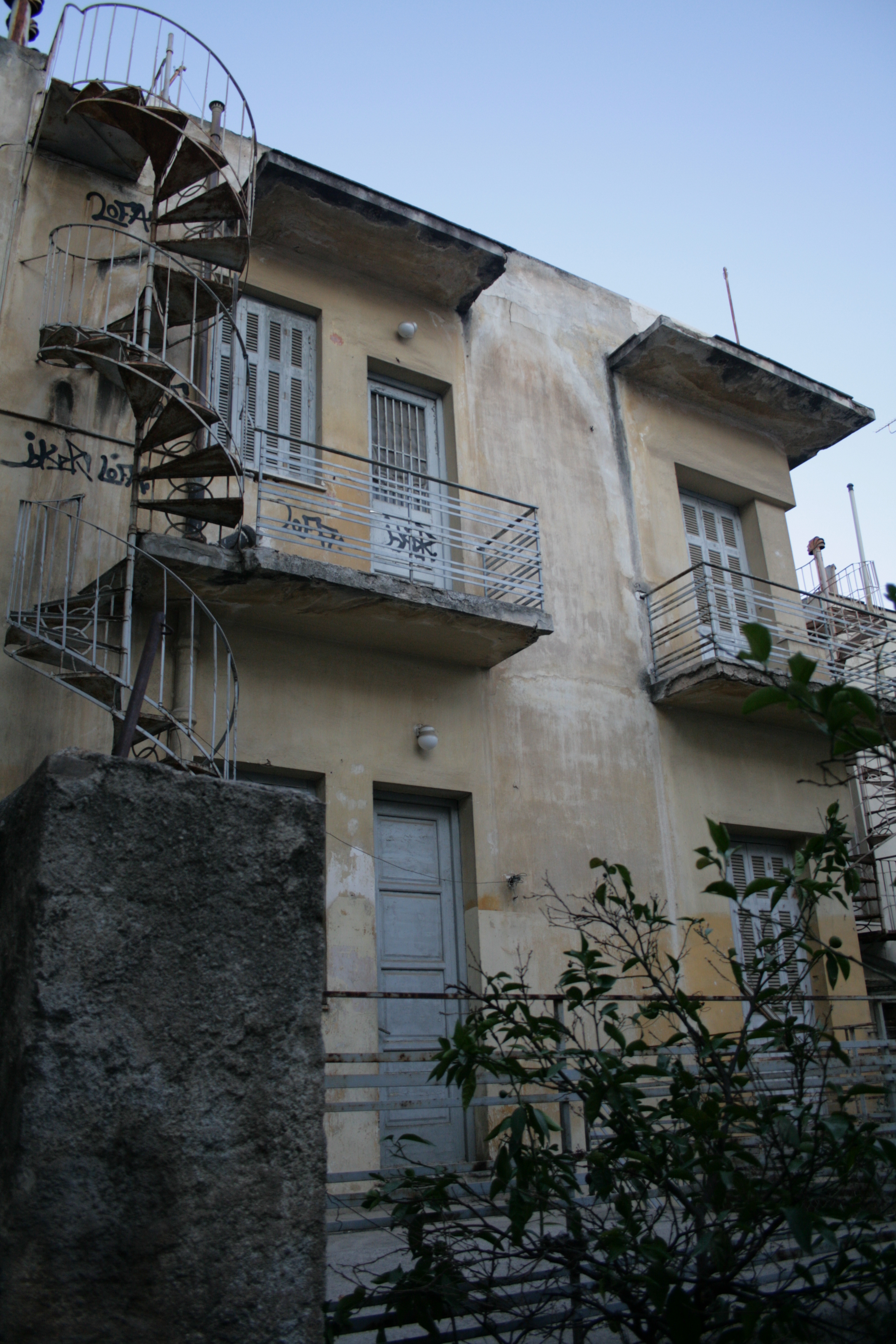 Γενική πλάγιας όψης