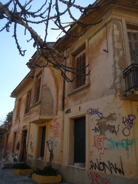 General view on Epimenidou street