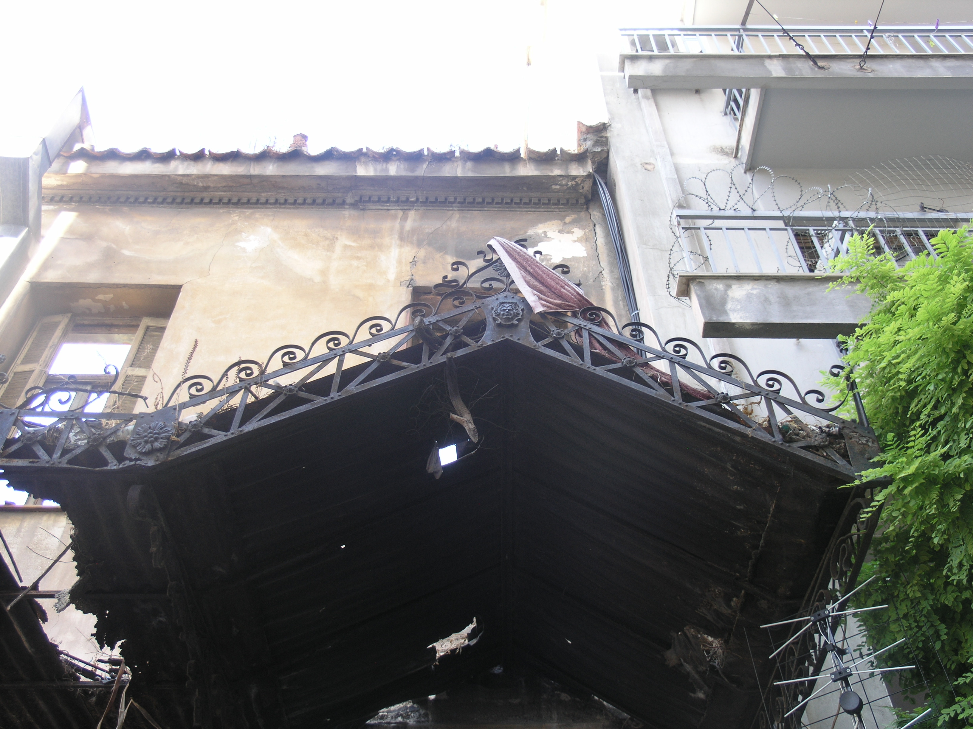 Λεπτομέρεια υπόστεγου