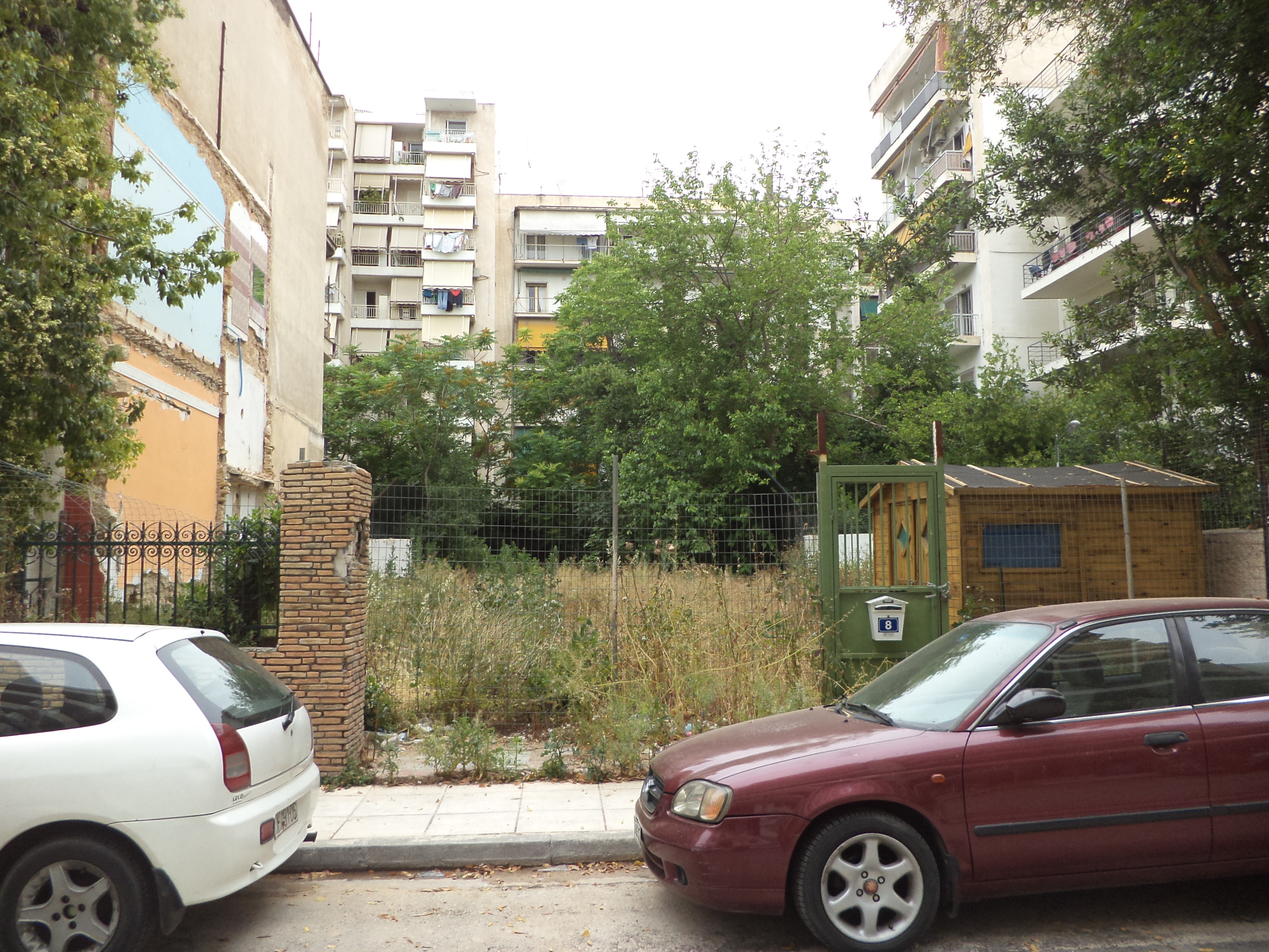 Κύρια όψη οικοπέδου