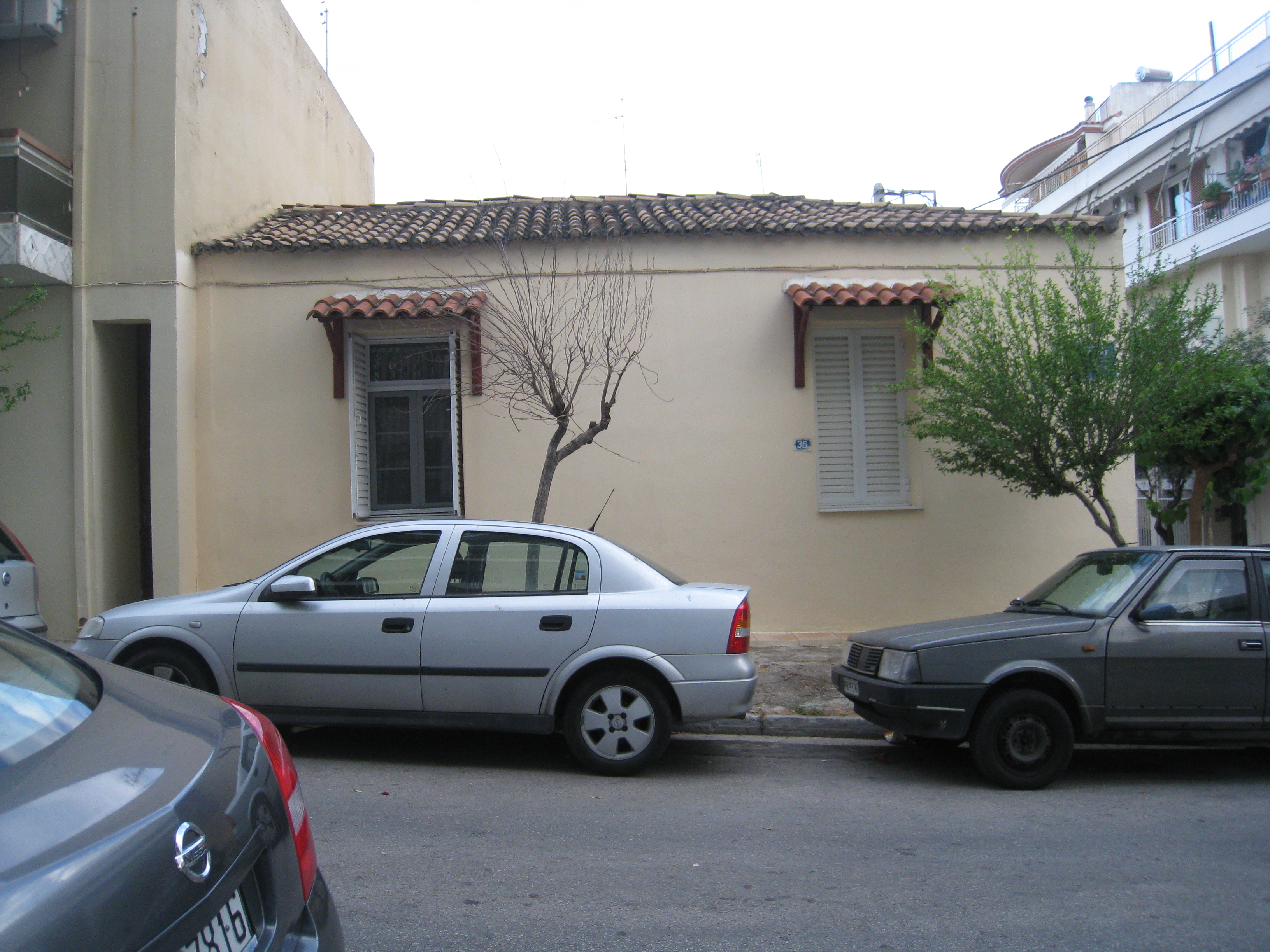 Παράθυρα, πλάγια όψη κτηρίου