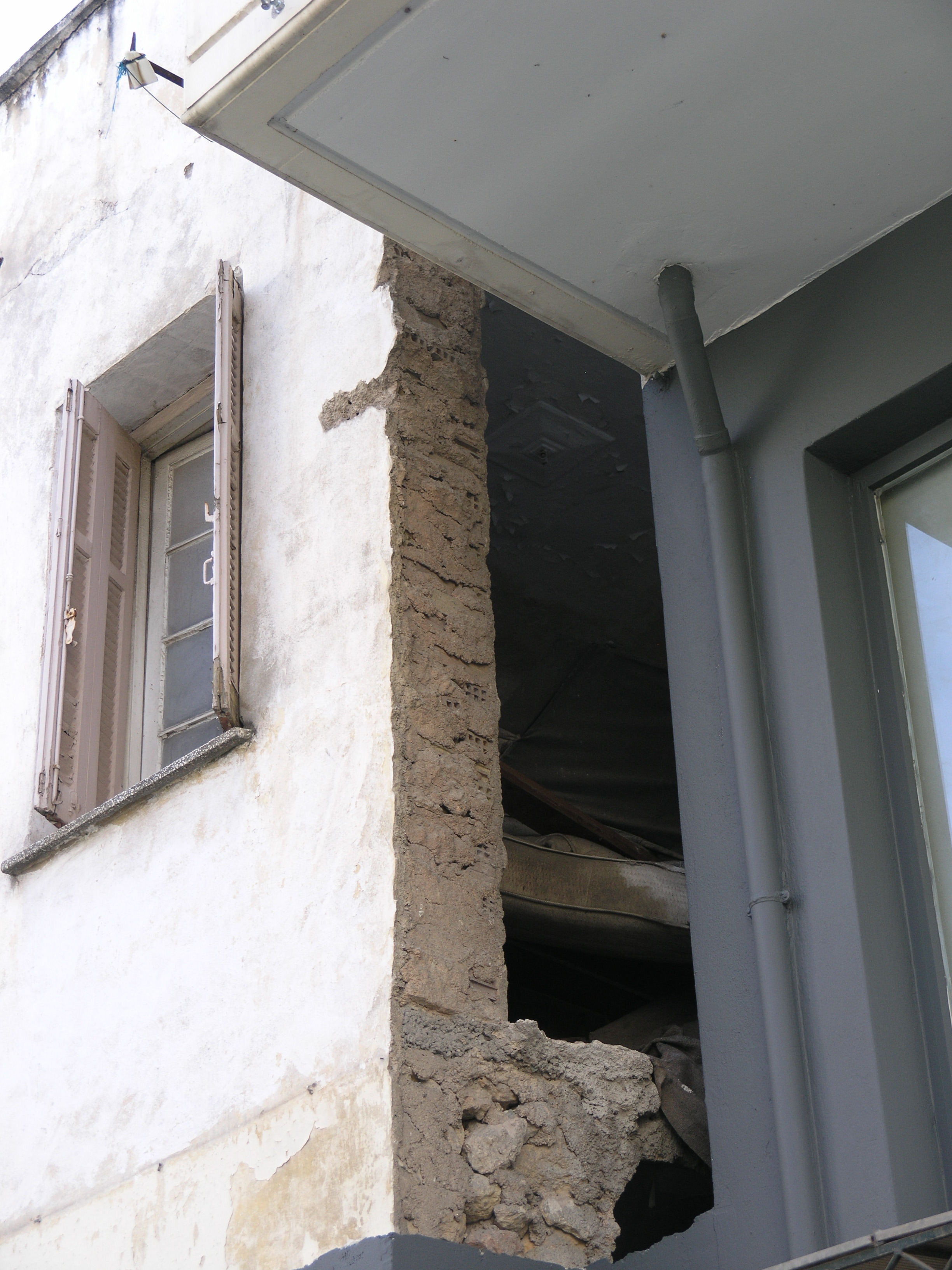 Λεπτομέρεια τοίχου πλάγιας όψης