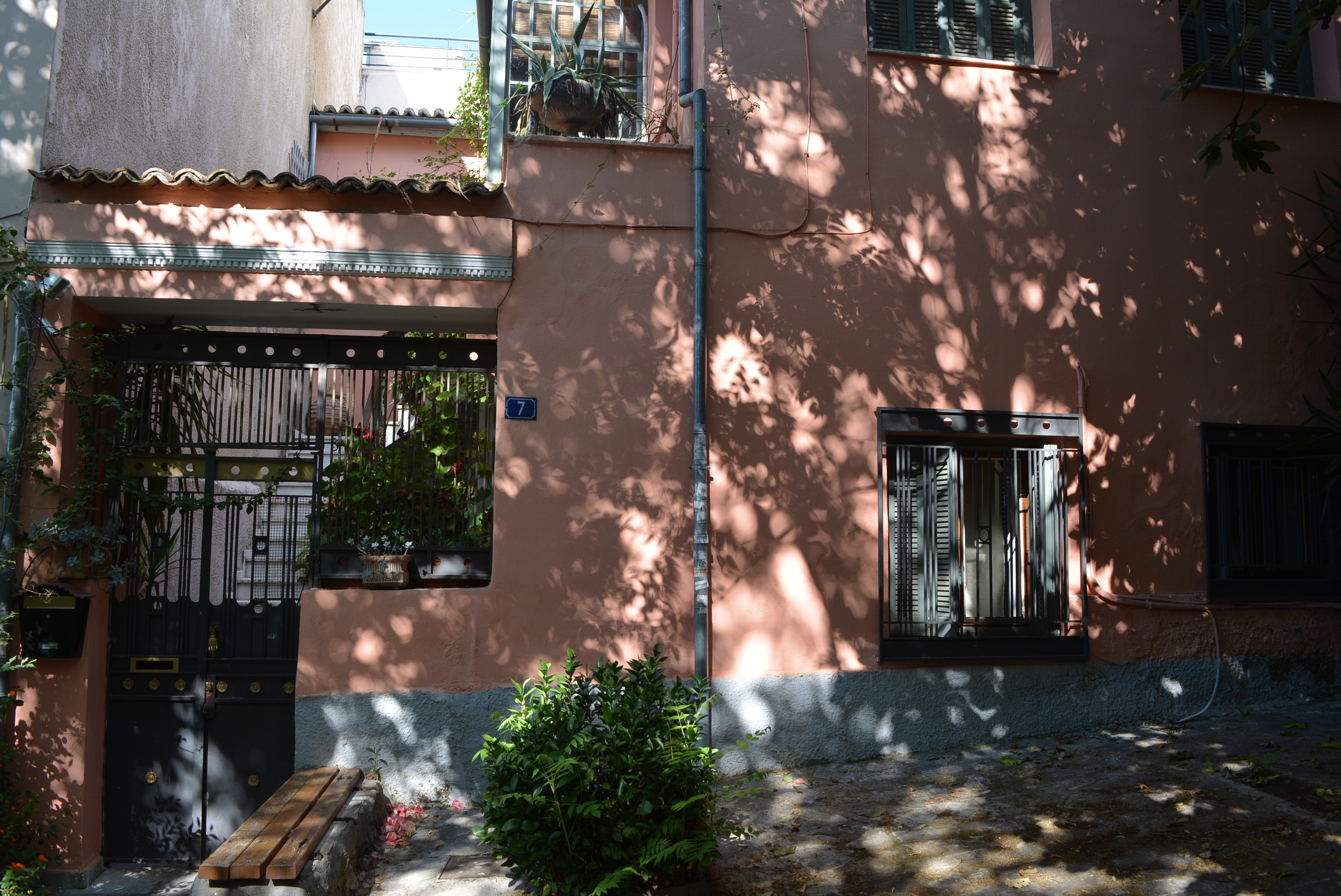 Λεπτομέρεια κύριας όψης
