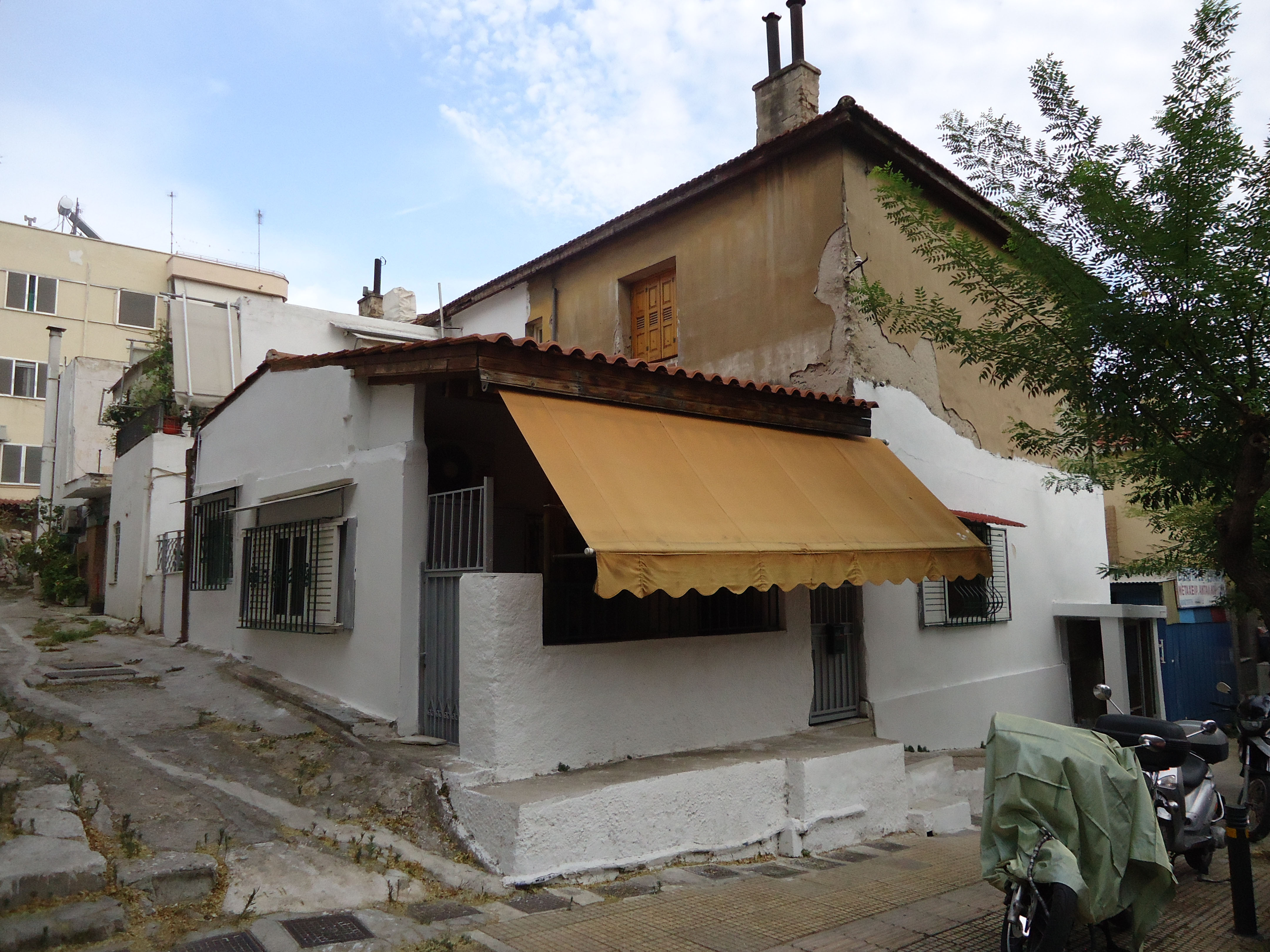 Άποψη του κτιρίου από τα βορειοδυτικά