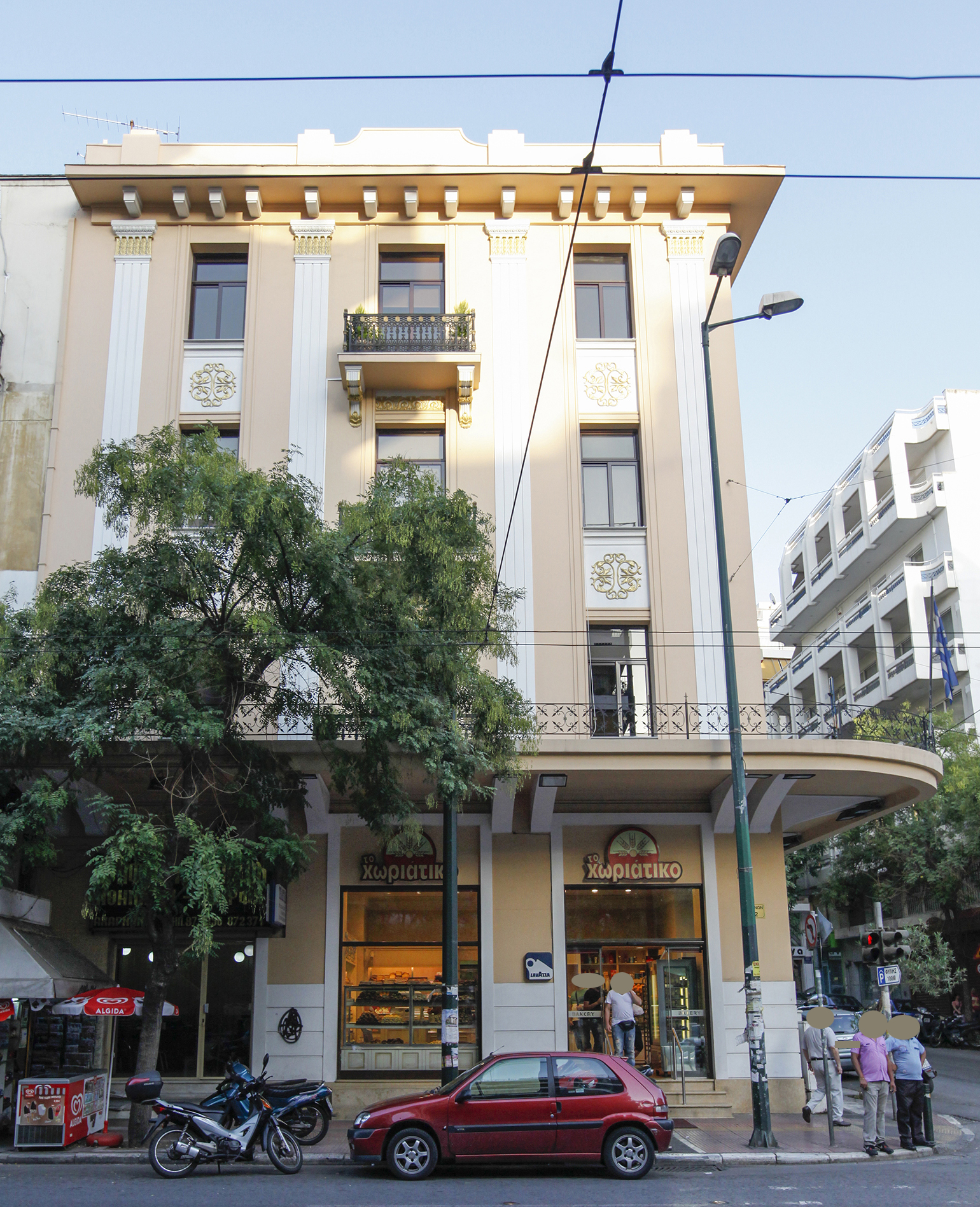 View of the façade on Acharnon street
