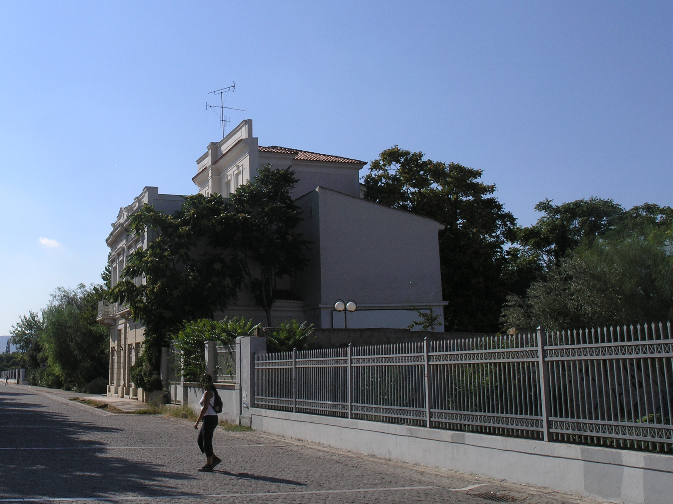 General view of building from Ermou sidewalk.