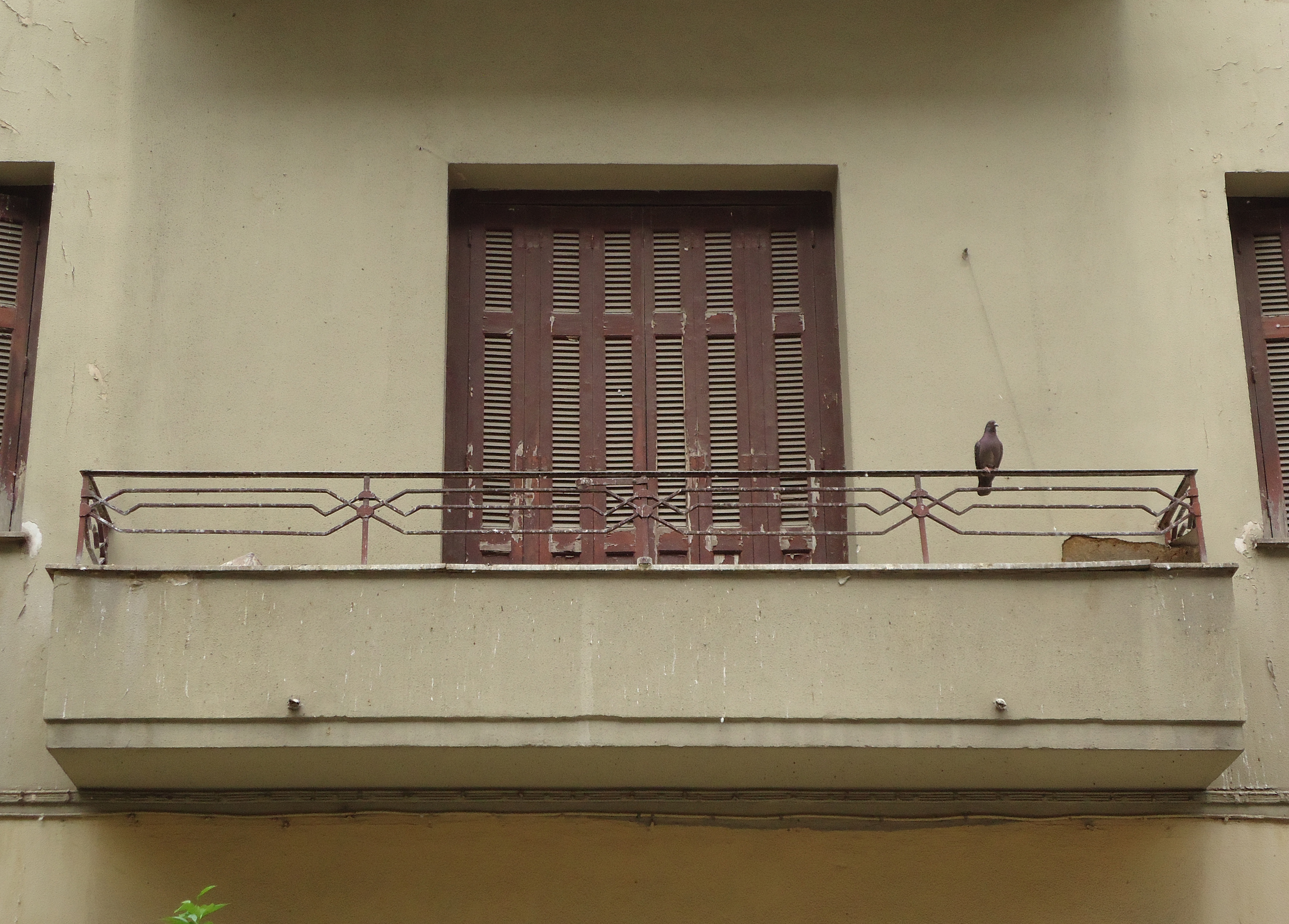 Detail of the main facade, balcony of the 1st floor (2015)