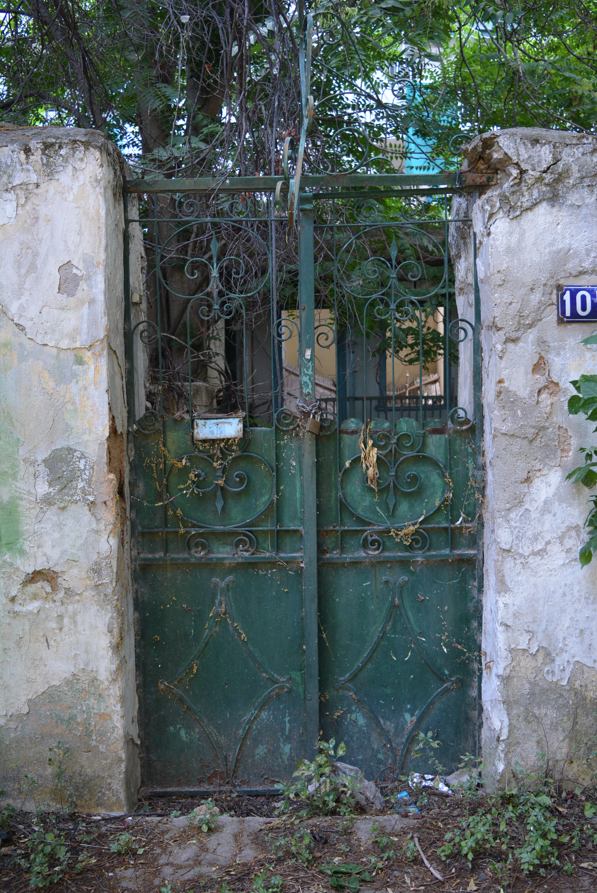 Detail of entrance (2015)