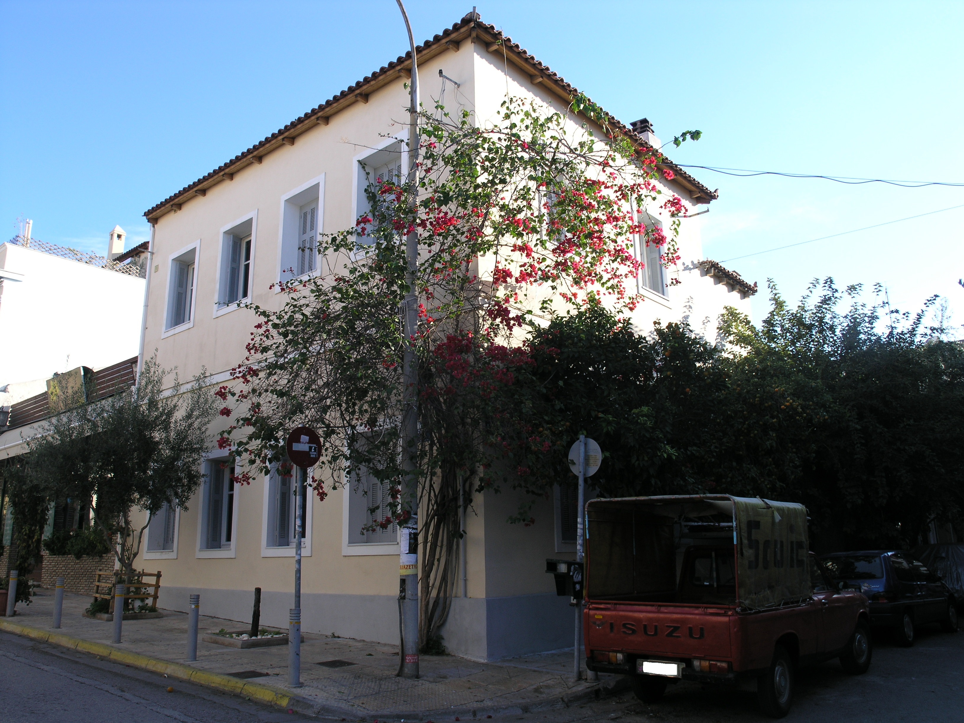 General view of the building (2015)