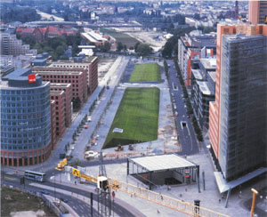 Άποψη του πάρκου Tilla Durieux, Βερολίνο.
πηγή:
S.Gaventa, 2006