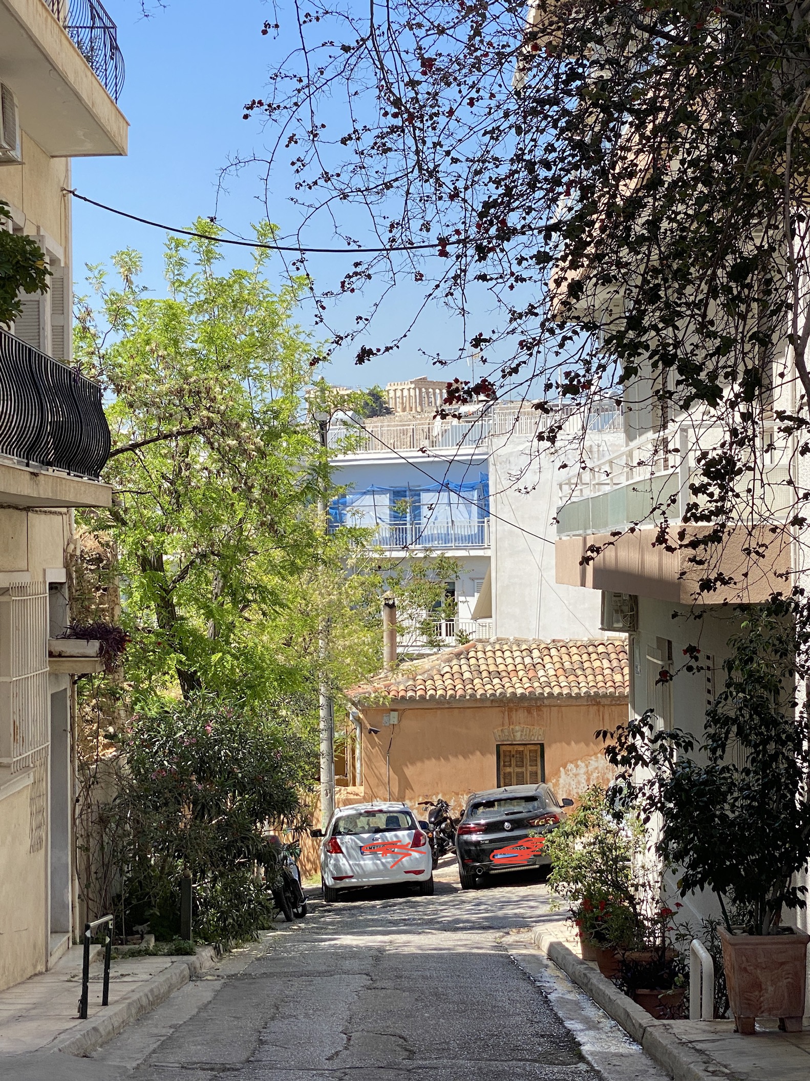 House at the junction of Sorvolou and Koutoula streets, the Acropolis in the background