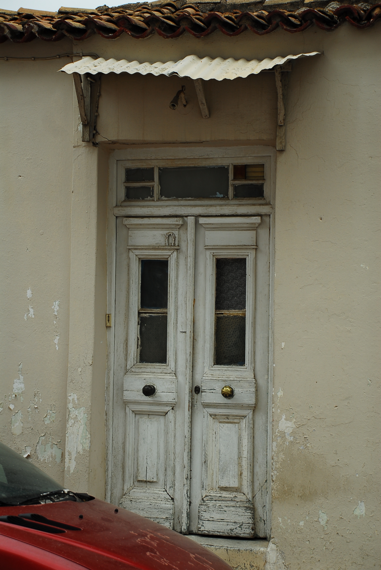 General view of entrance (2013)