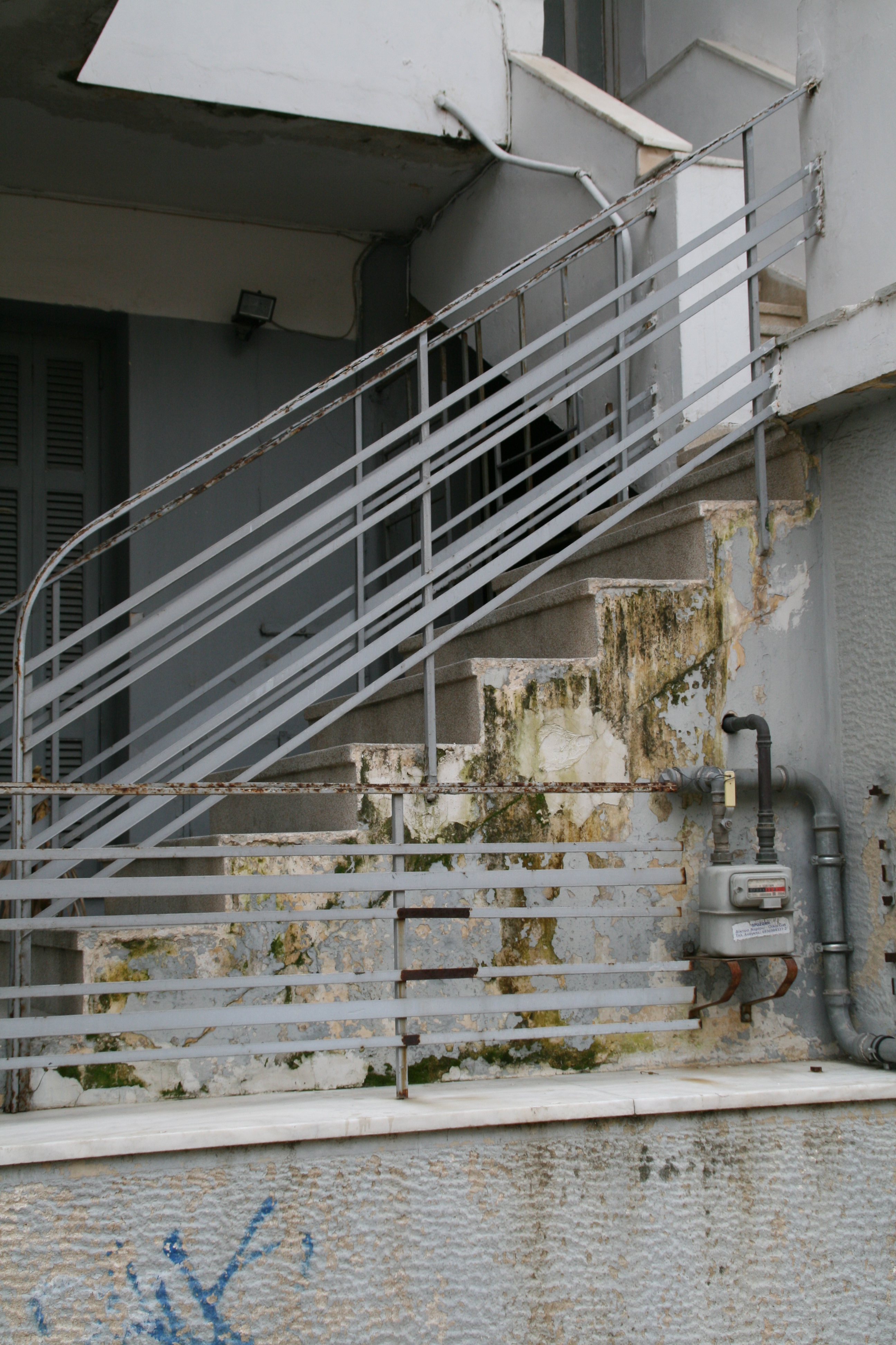 Detail of staircase (2014)