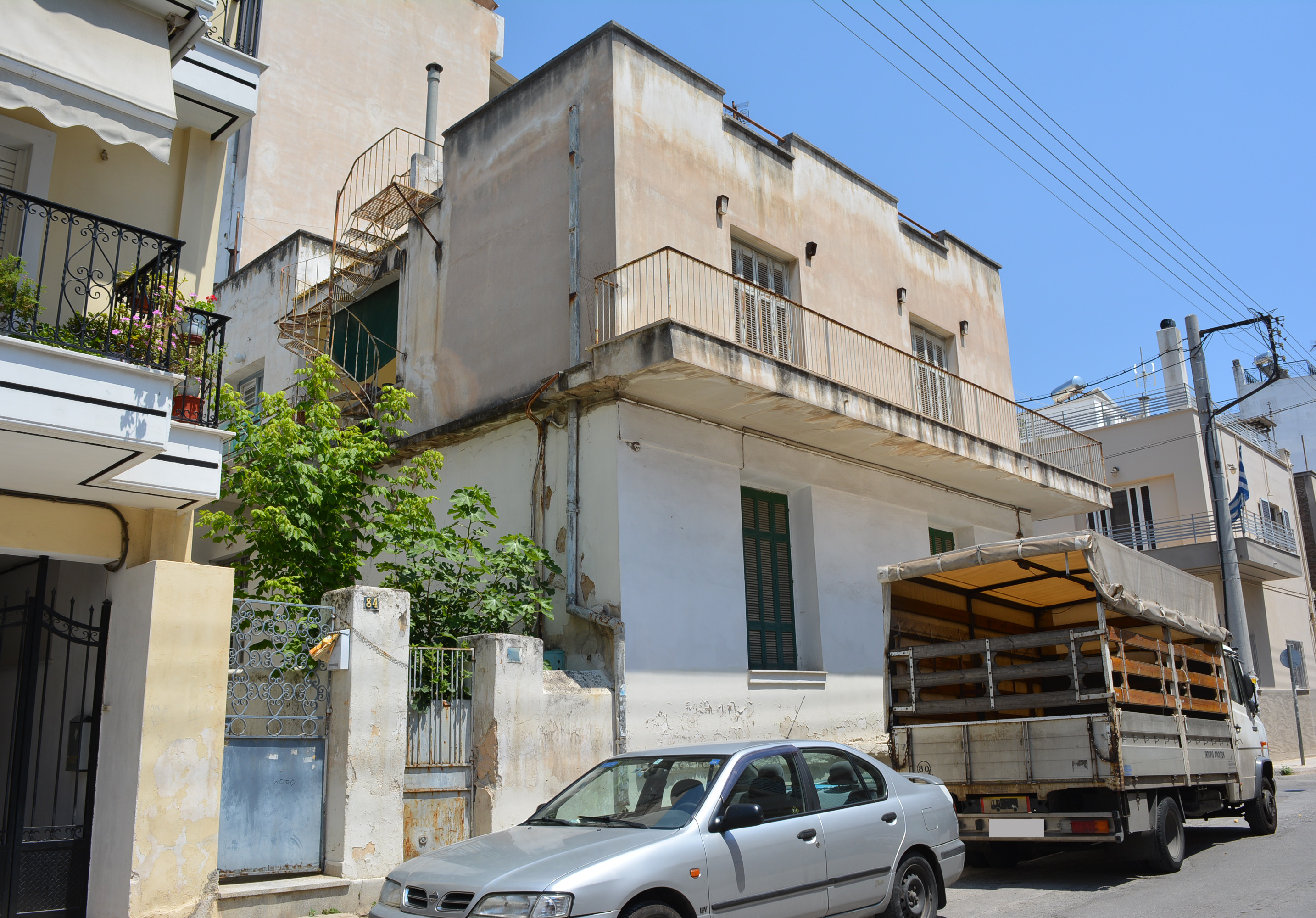 Γενική όψης επί της οδού Μοναστηρίου